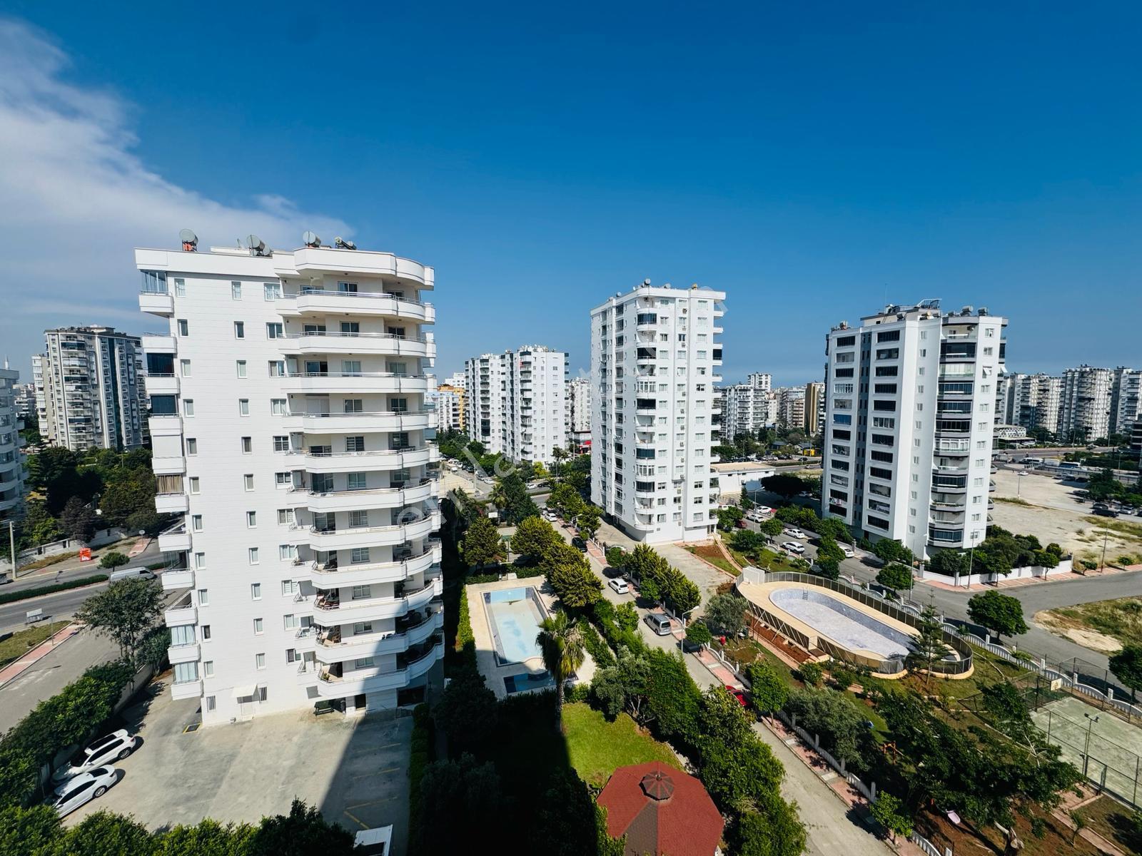 Retro’dan Deniz Manzaralı Lüks Konsept Geniş B.mutfak 3+1 - Görsel 23
