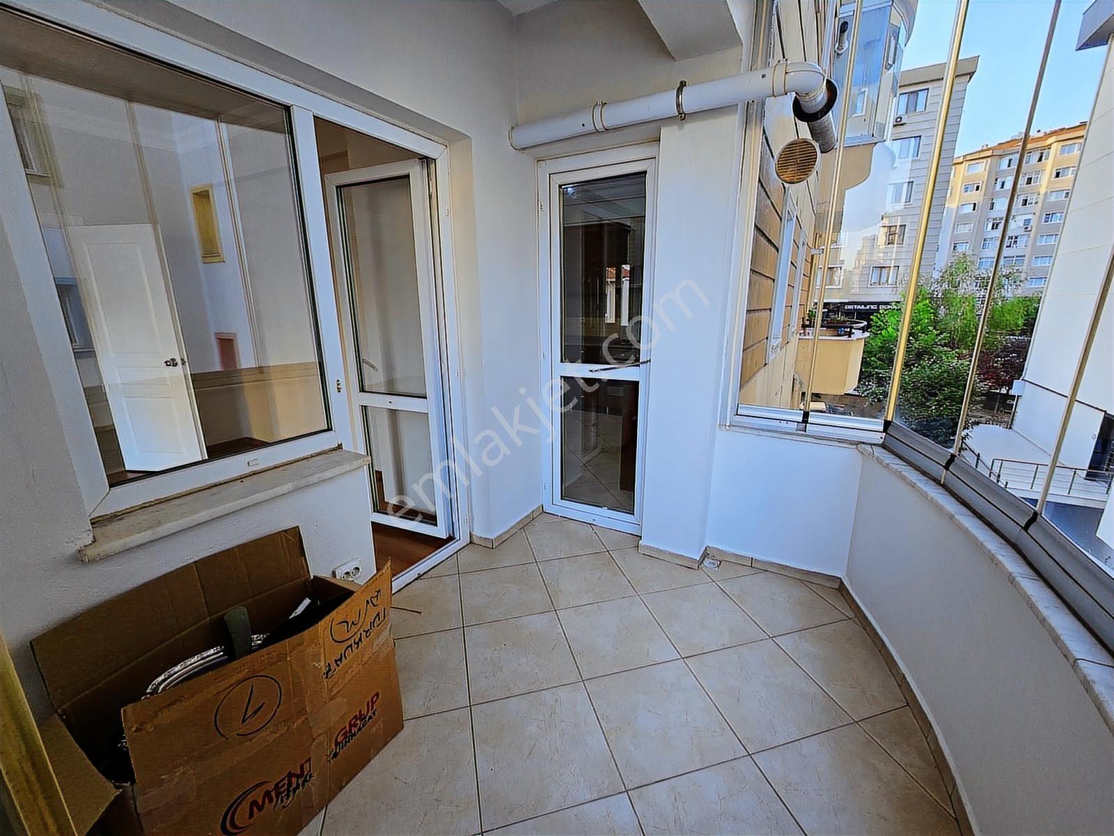 Boş! Finans Merkezi - Genç,butik,k.otoparklı Apt. 2 Balkonlu 3+1 - Görsel 32
