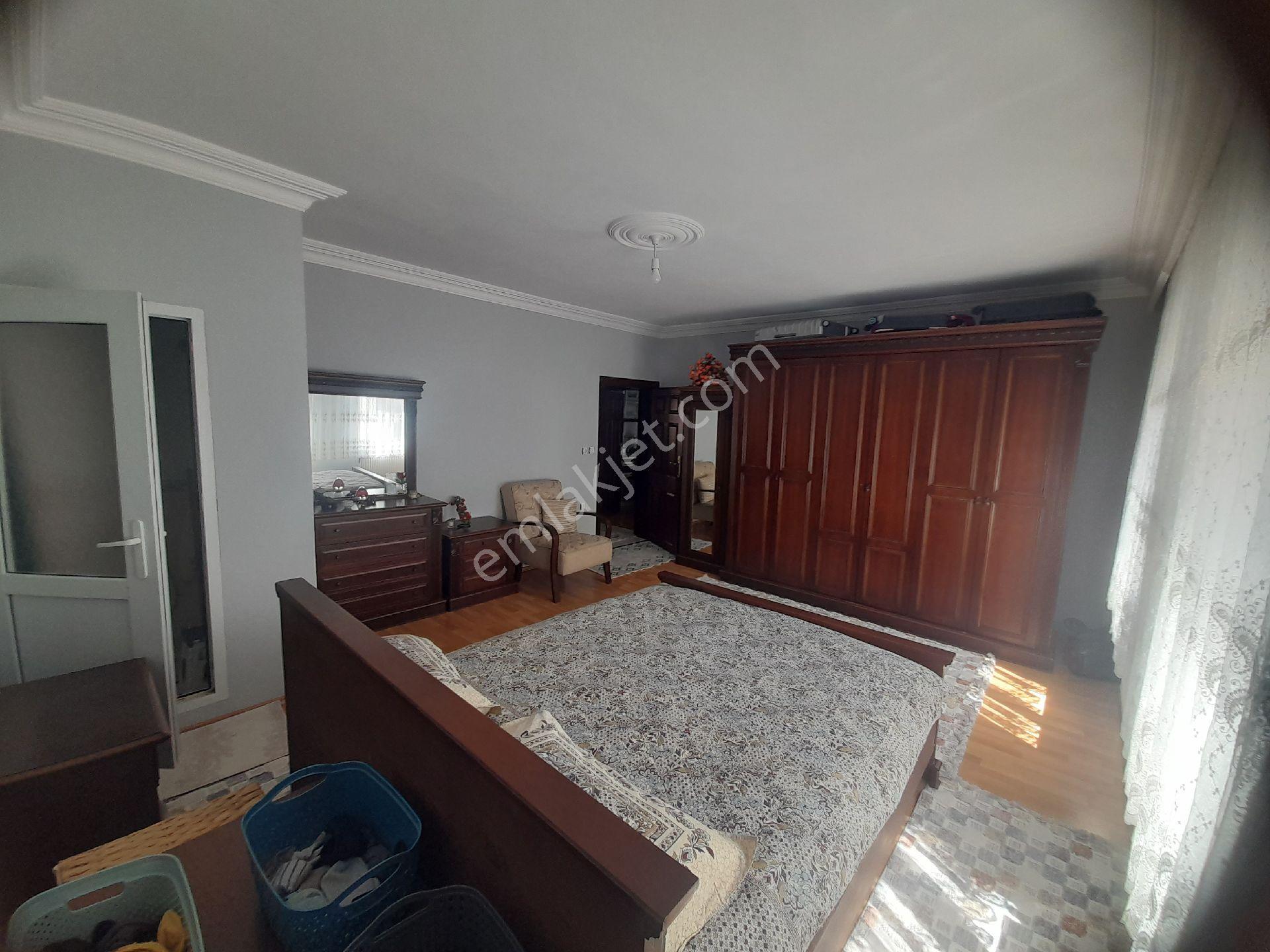 Bulancak Sahil Yanında Satılık 2.kat,130m2, 3+1 Daire - Görsel 16