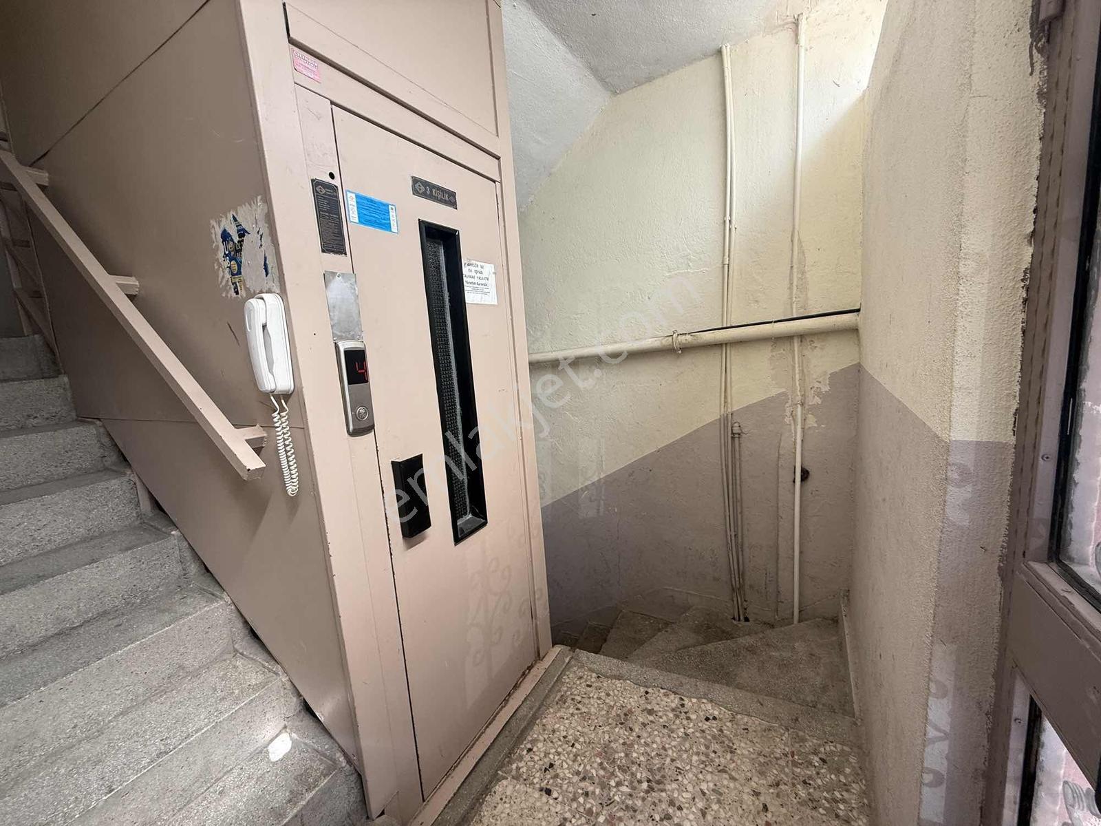 Nova'dan Yarış O.okulu Karşısı 3+1 Kullanışlı Kiralık Daire - Görsel 28