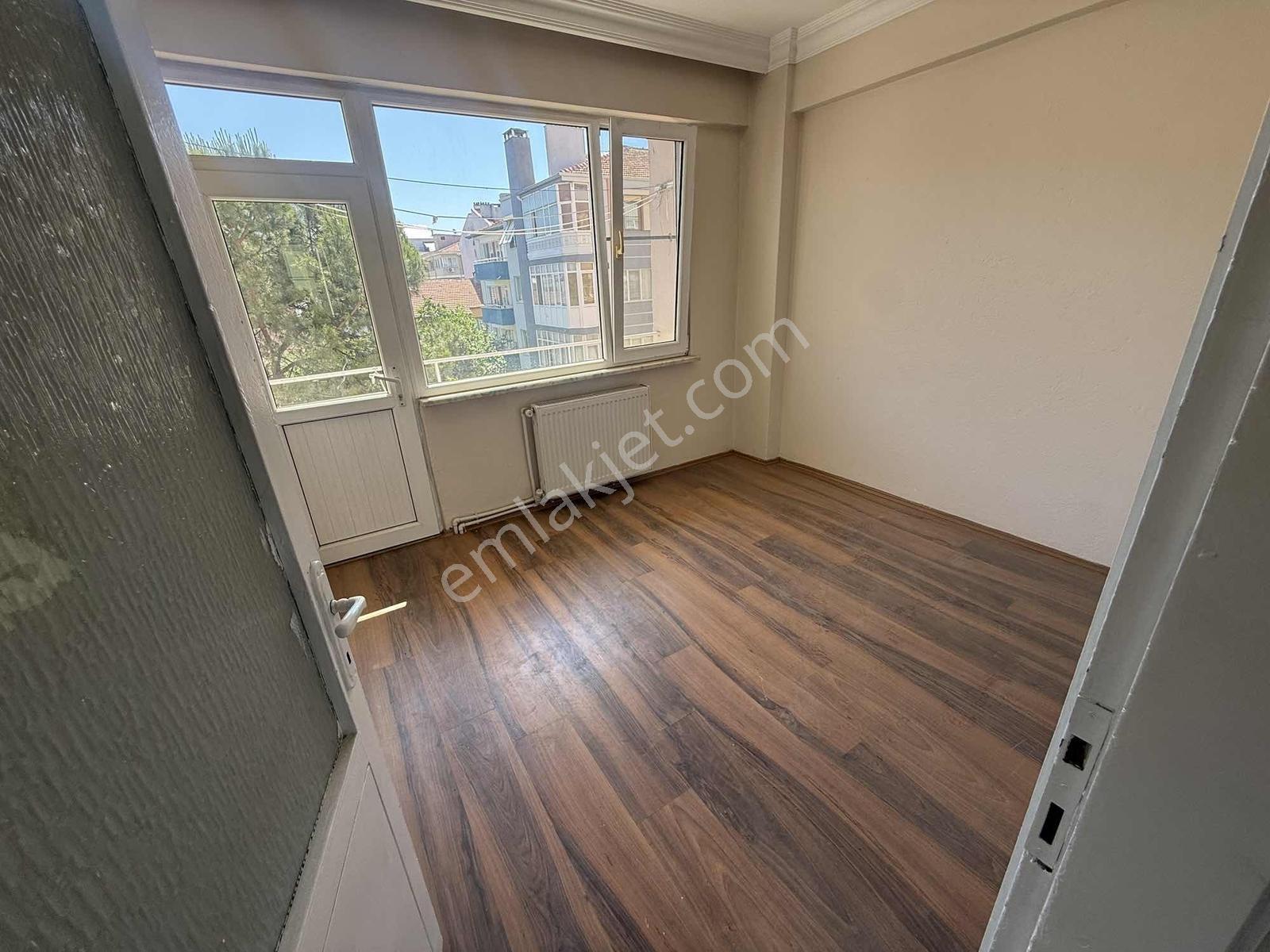 Nova'dan Yarış O.okulu Karşısı 3+1 Kullanışlı Kiralık Daire - Görsel 27