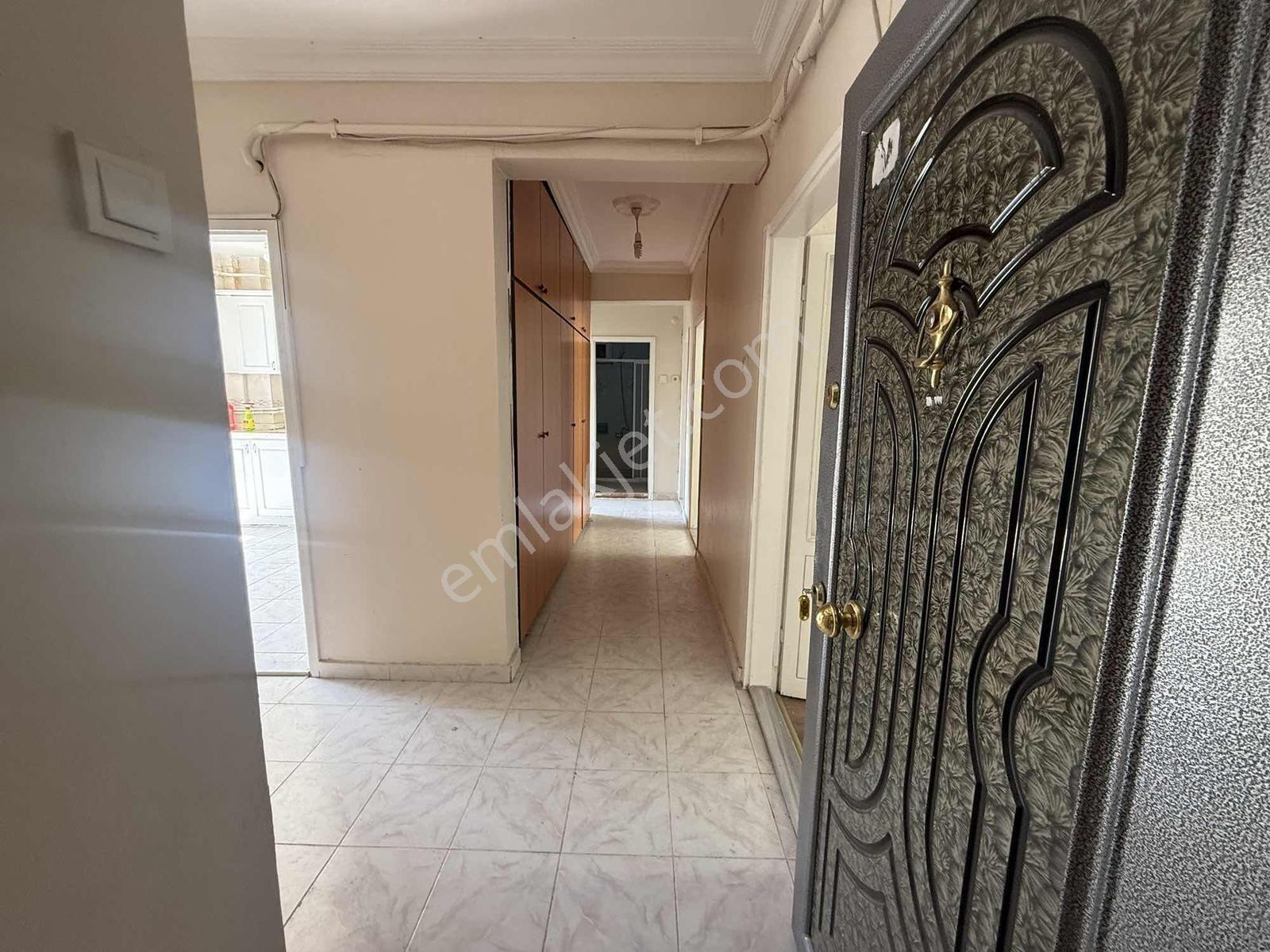 Nova'dan Yarış O.okulu Karşısı 3+1 Kullanışlı Kiralık Daire - Görsel 14