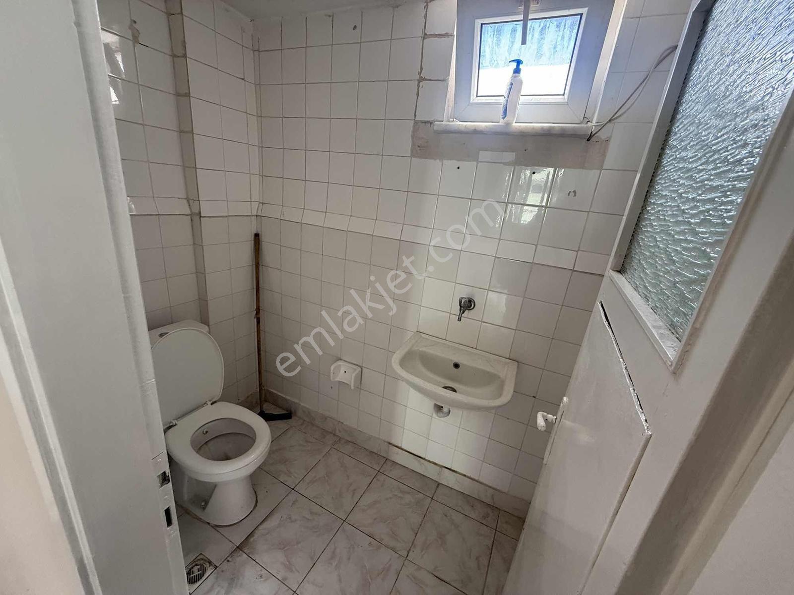 Nova'dan Yarış O.okulu Karşısı 3+1 Kullanışlı Kiralık Daire - Görsel 11