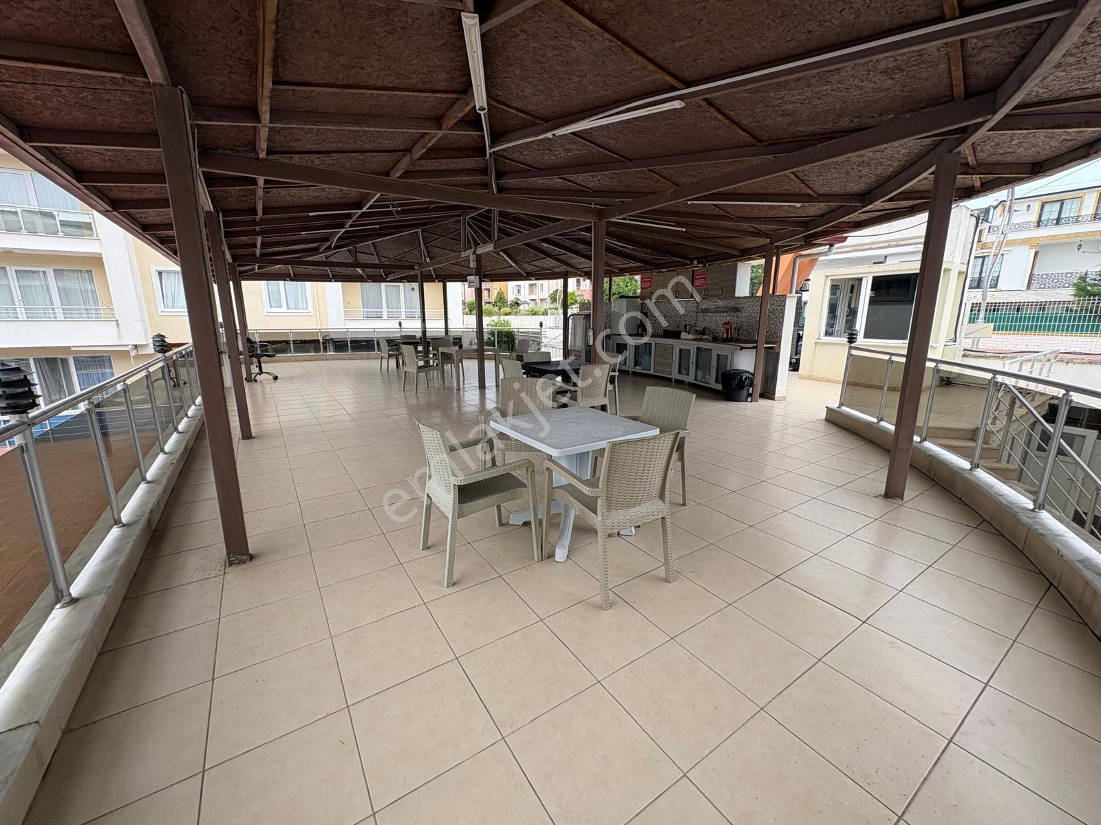 Kocaalide Yüzme Havuzlu Site İçerisinde Kiralık Eşyalı Daire - Görsel 14