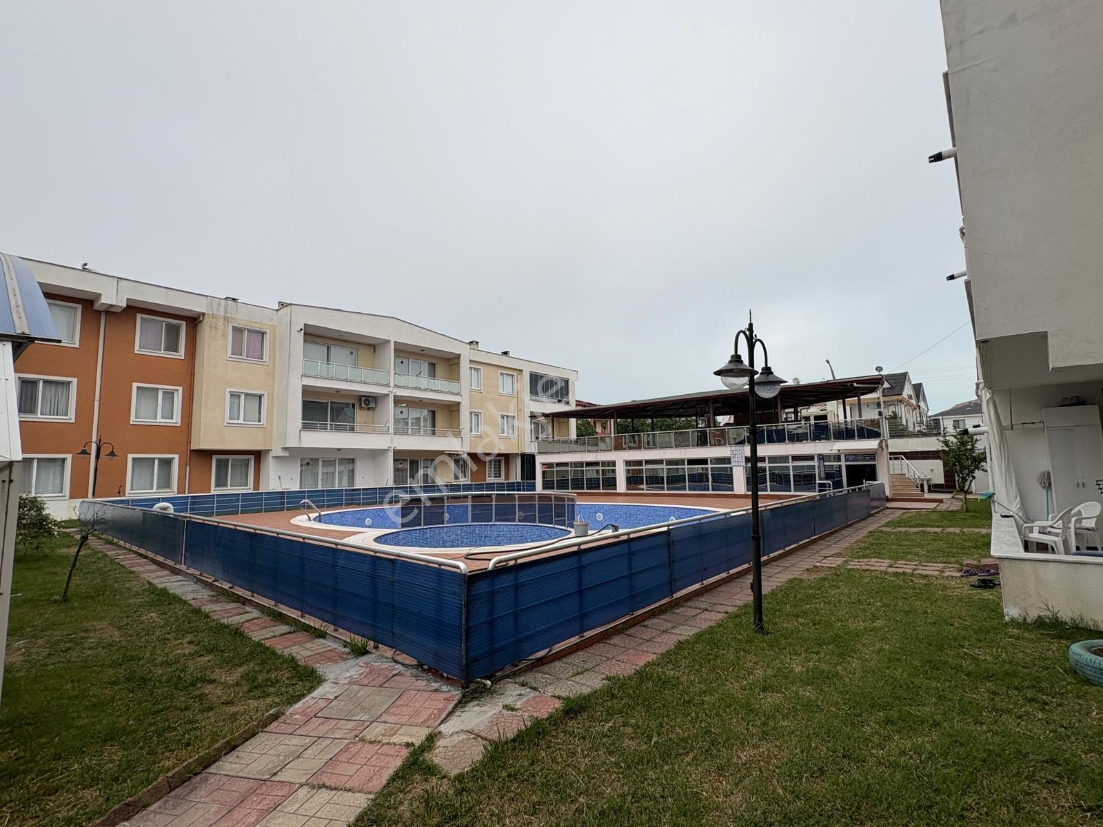 Kocaalide Yüzme Havuzlu Site İçerisinde Kiralık Eşyalı Daire - Görsel 3
