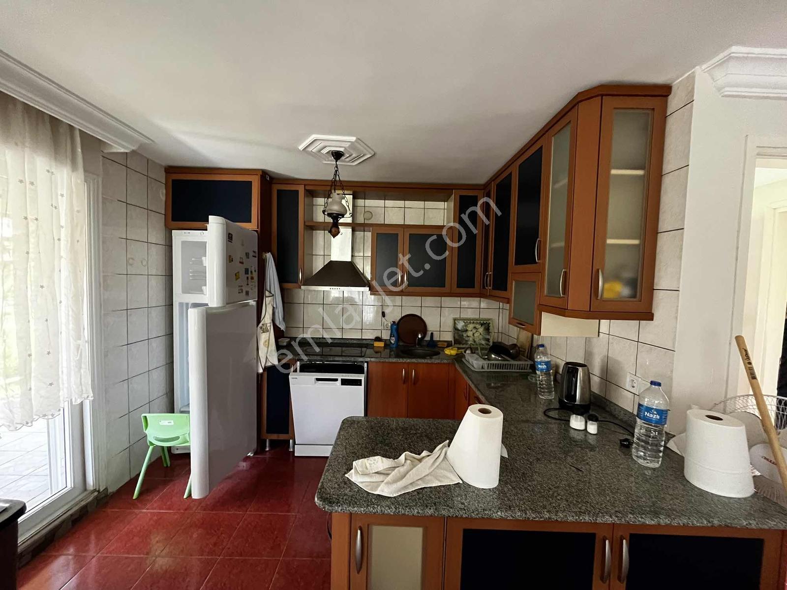Kuşadası Davutlarda Kiralık 3+1 Villa - Görsel 10