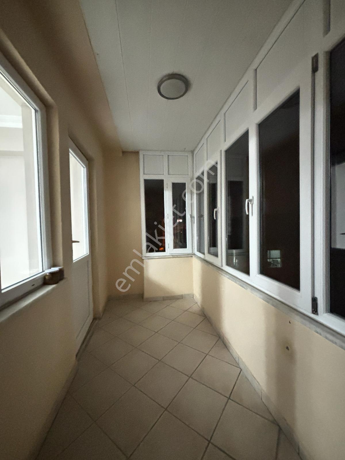 Demirlerden Kınıklı Büyük Pekdemir Yakını Asansörsüz 3+1 Kiralık - Görsel 26