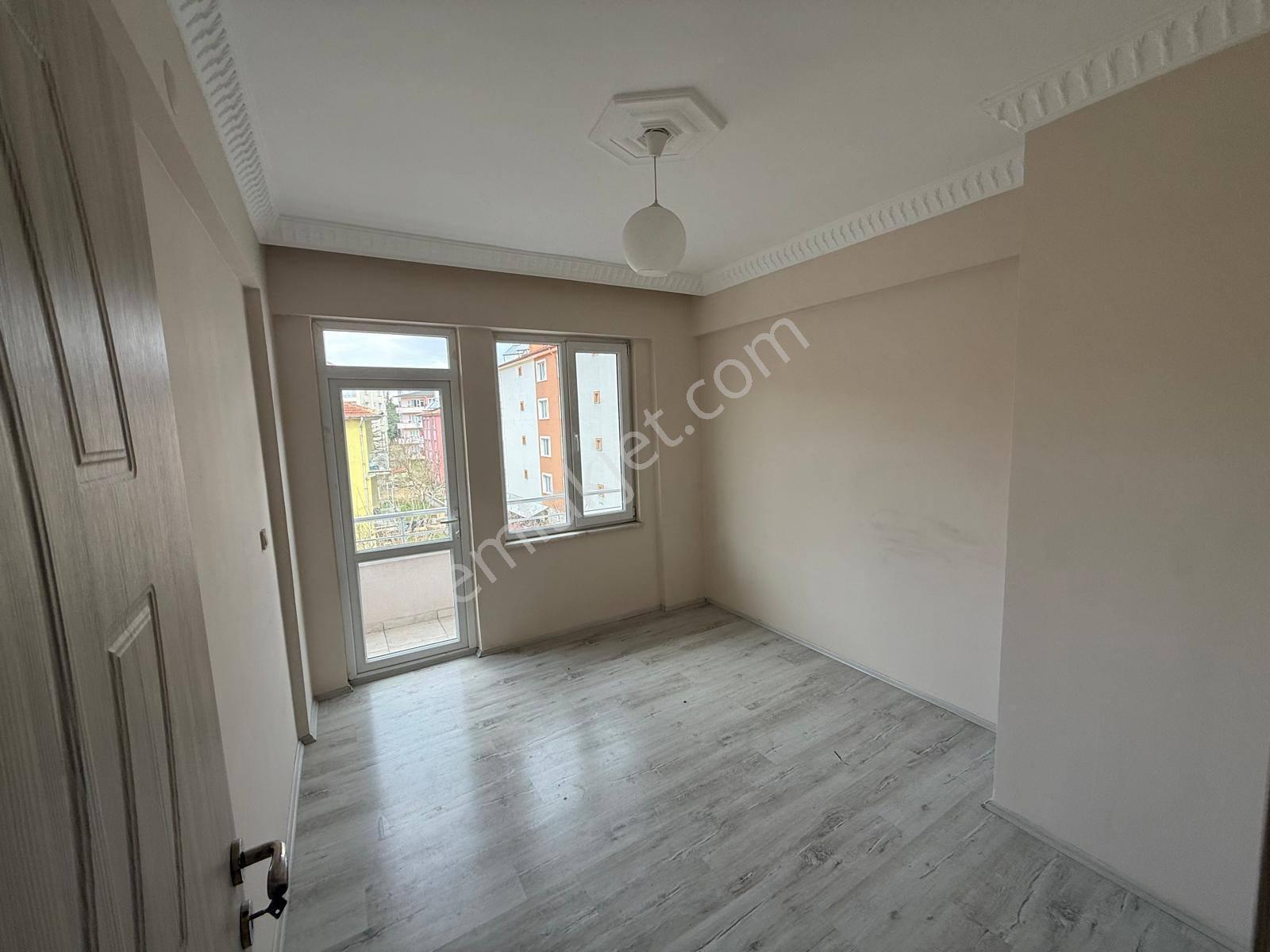 Nasreddin Emlaktan Gazi Mahallesinde Kiralık 2+0 Daire - Görsel 8
