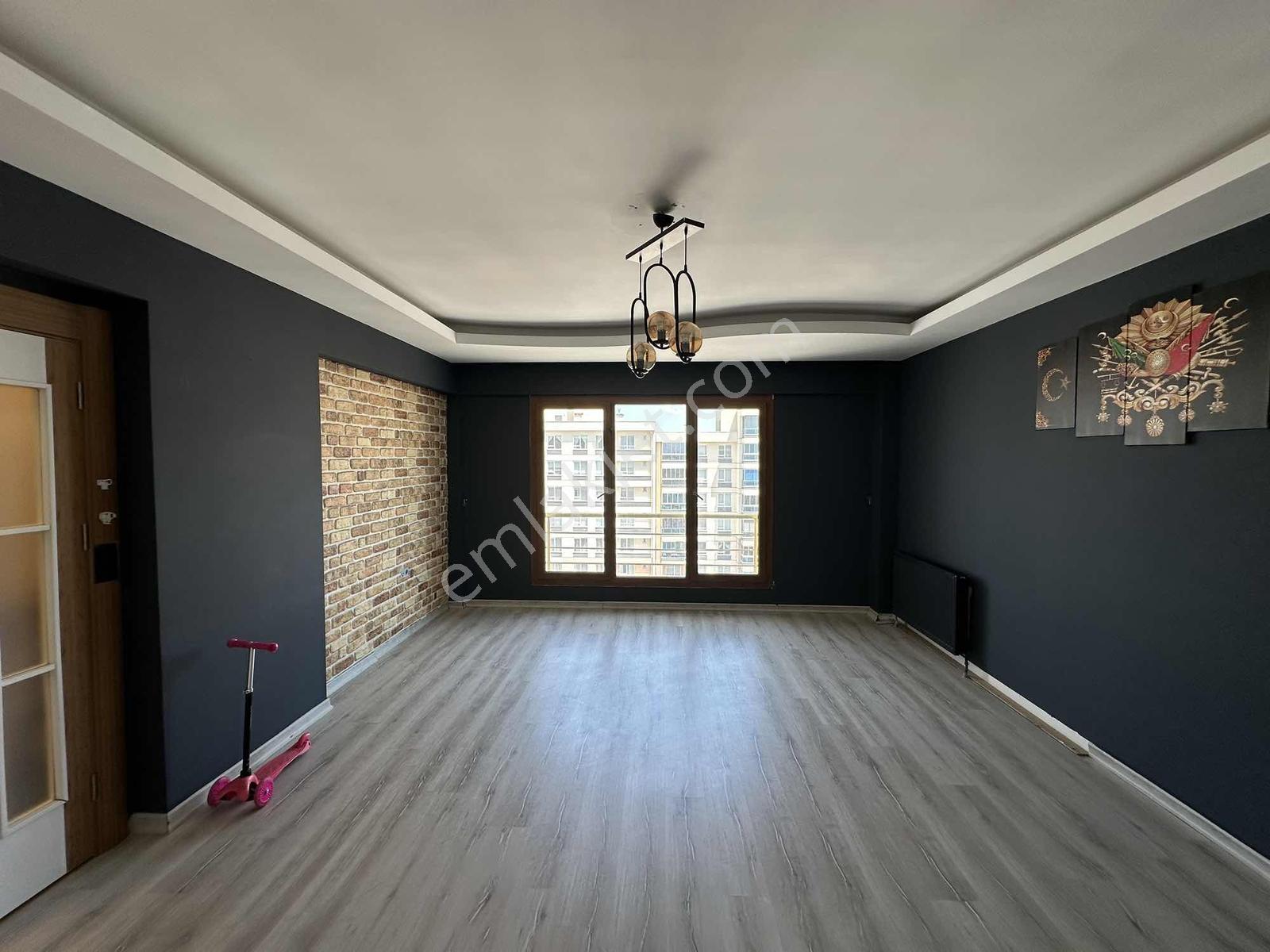 İldem De 3+1 175m2 Giyinme Odalı Ebeveyn Banyolu İçi Full Yapılı - Görsel 2