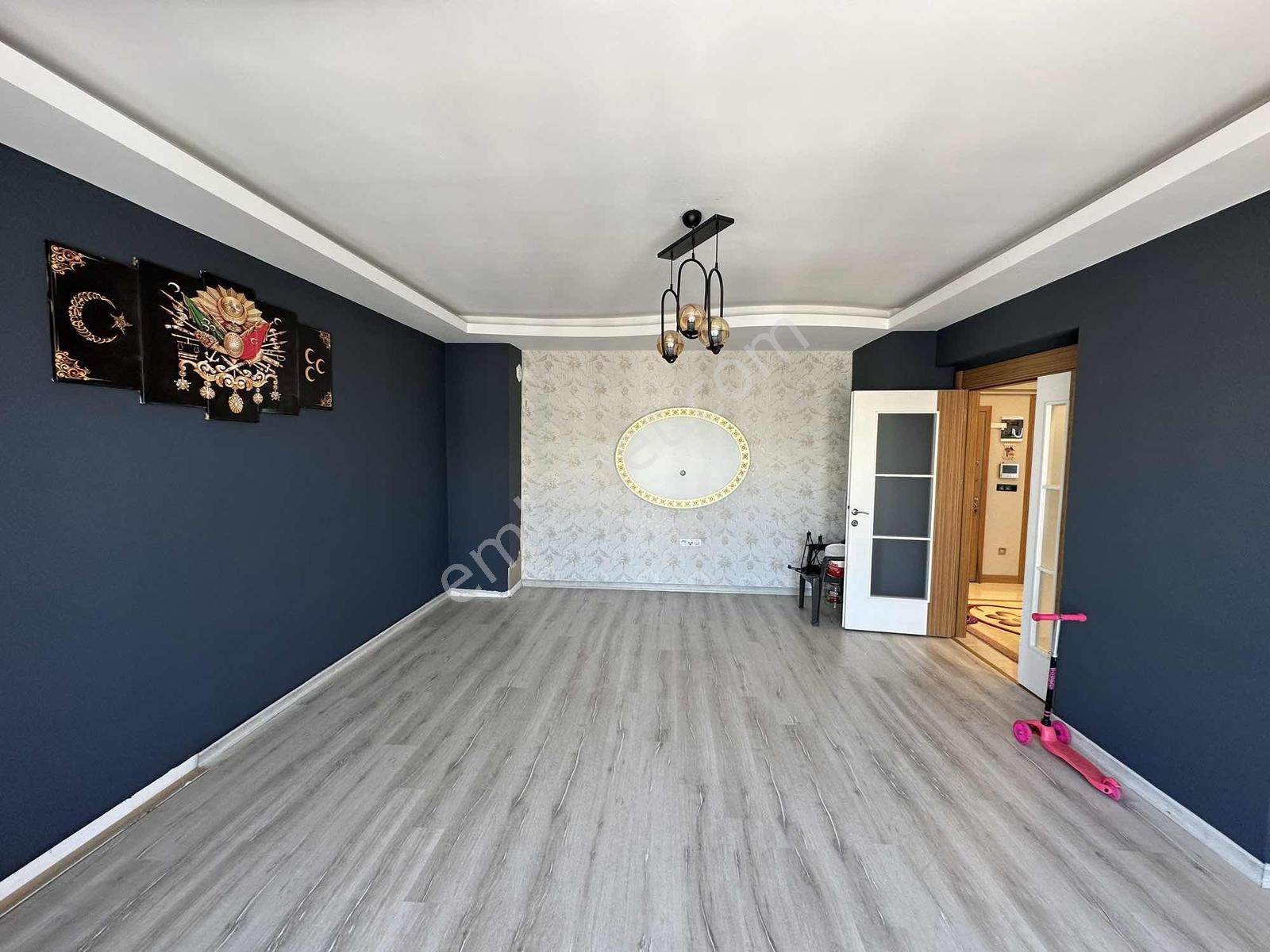 İldem De 3+1 175m2 Giyinme Odalı Ebeveyn Banyolu İçi Full Yapılı - Görsel 13