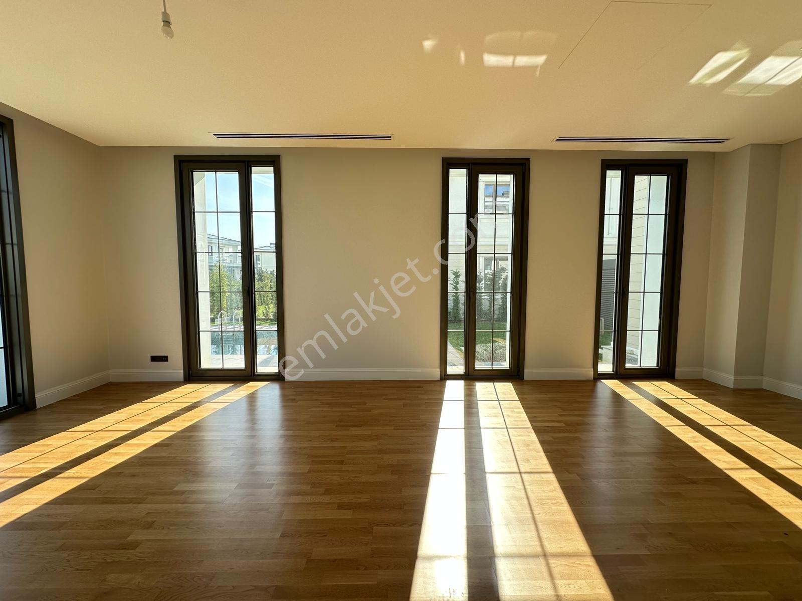 Çınarköy / 5+2 / Kış Bahçeli / Kiralık Villa / - Görsel 34
