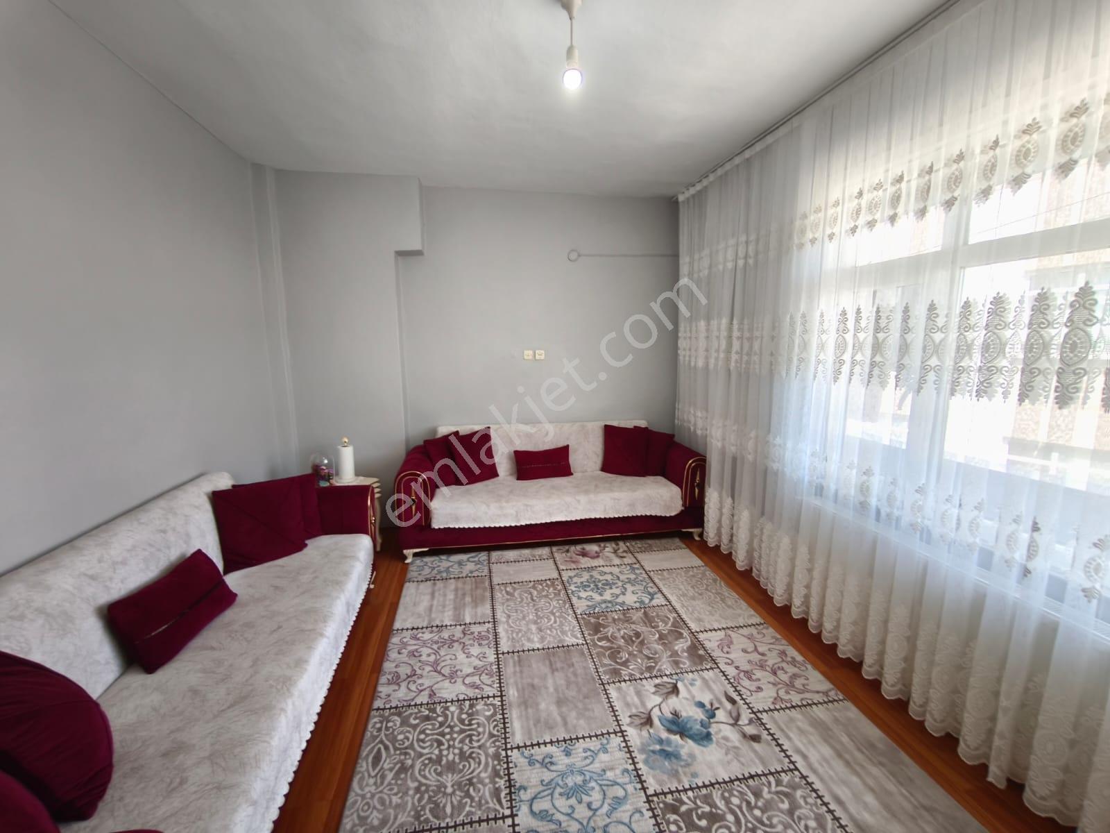 Kemer Mah.merkezi Konum Da Semt Pazarına Yakın 80 M²arakat Daire - Görsel 4