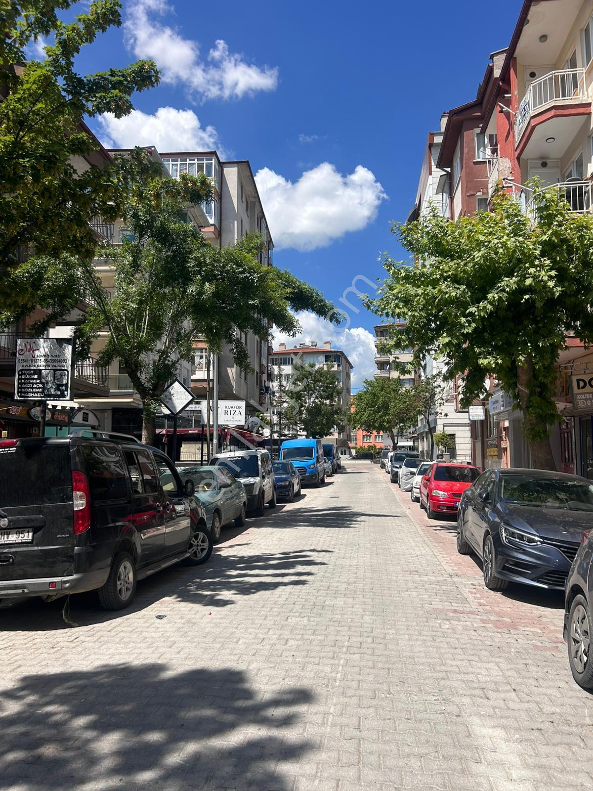 Afyon Üçok Emlaktan Cumhuriyet Mah 1+1 Sıfır Ayarında Satılık Daire - Görsel 19