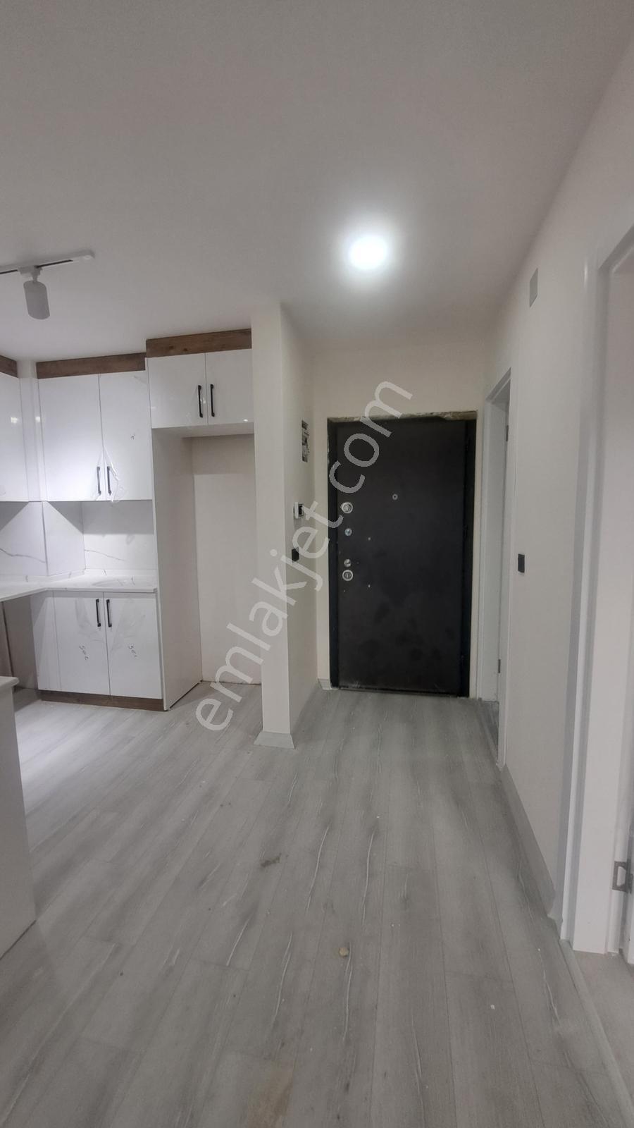 Kuşadası Aydın Yolu Ege Mahallesi Girişi Havuzlu Daire - Görsel 15