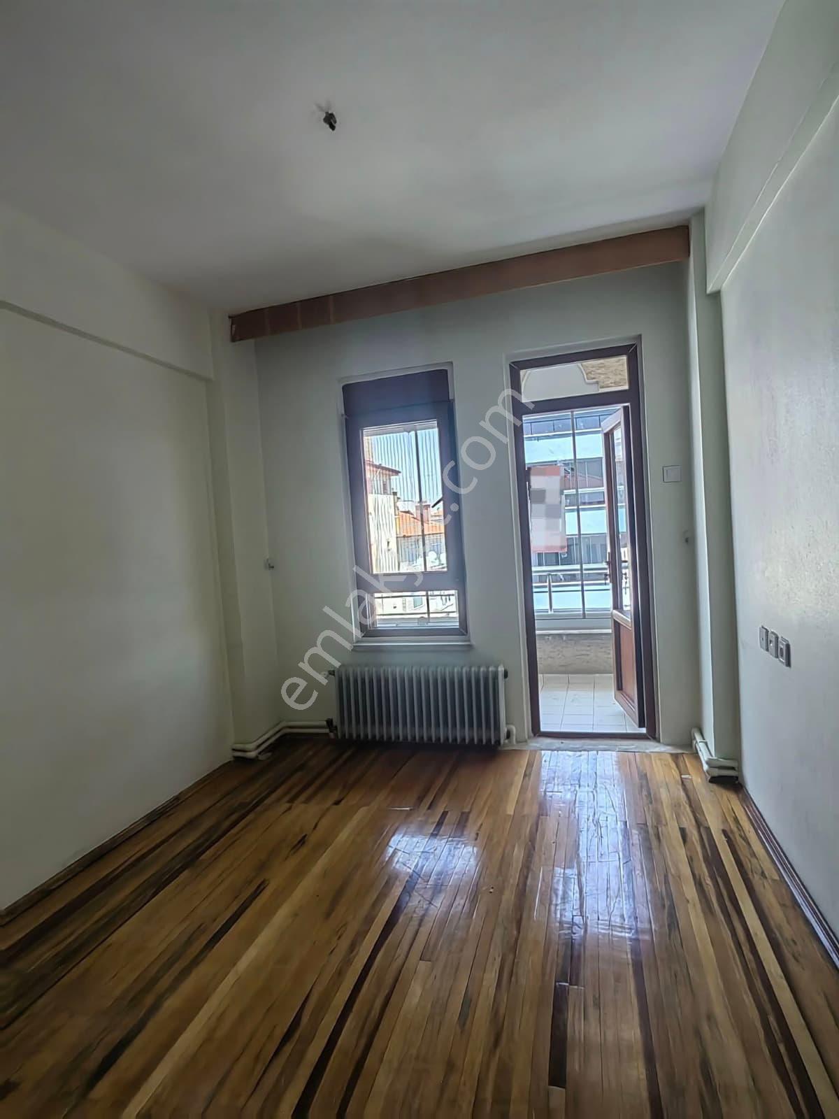 Akçay Emlak'tan Akşehir Gazi Mahallesi Gazi Pazarı Civarında Satılık 2+1 Daire - Görsel 25