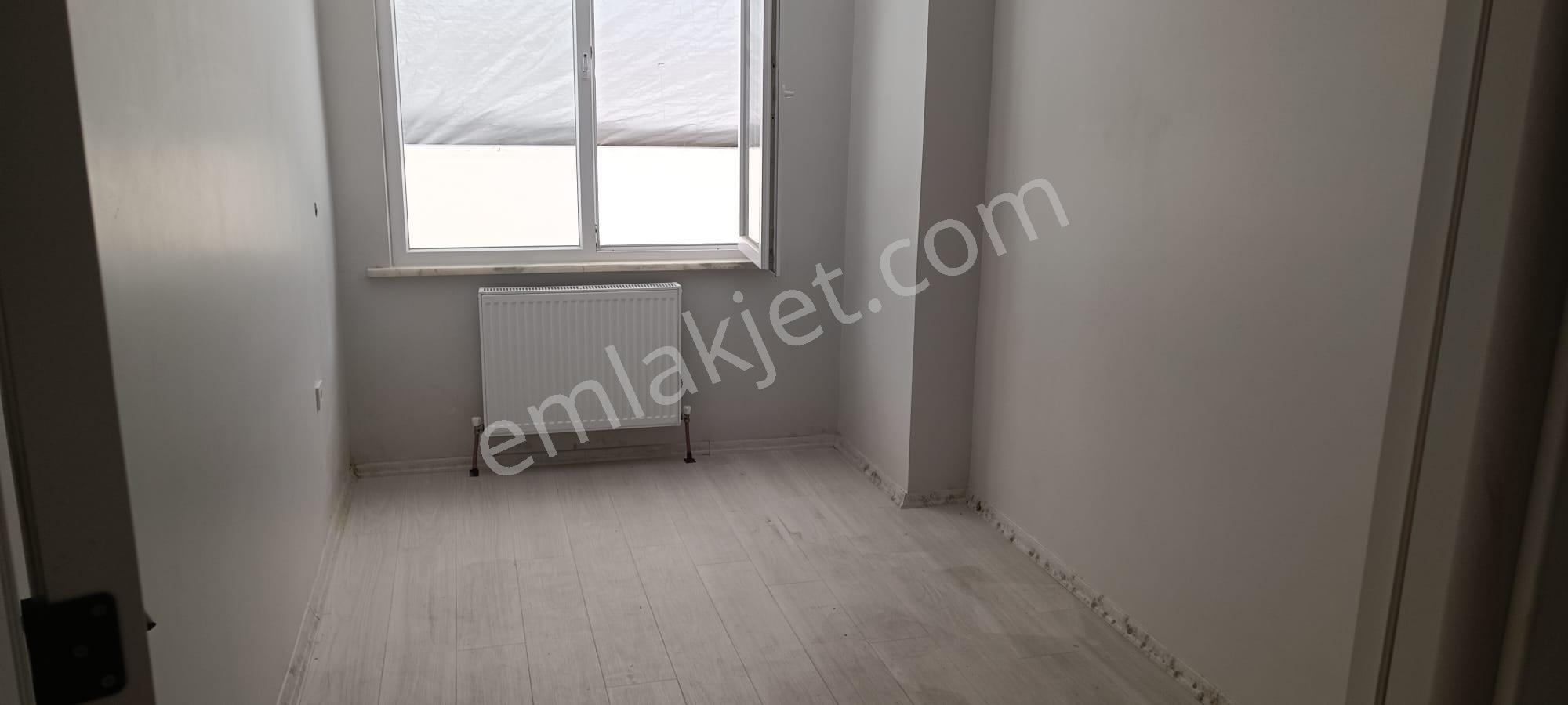 Avcılar Gümüşpala Mah Satılık 2+1.87 M2 Bahçeli Griş Kat Daire - Görsel 5