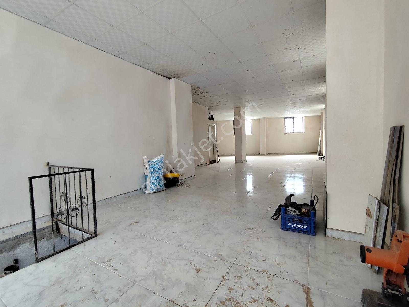 Lobby Fortis 'ten Buldan Ana Caddede 125 M2 Satılık İşyeri - Görsel 31