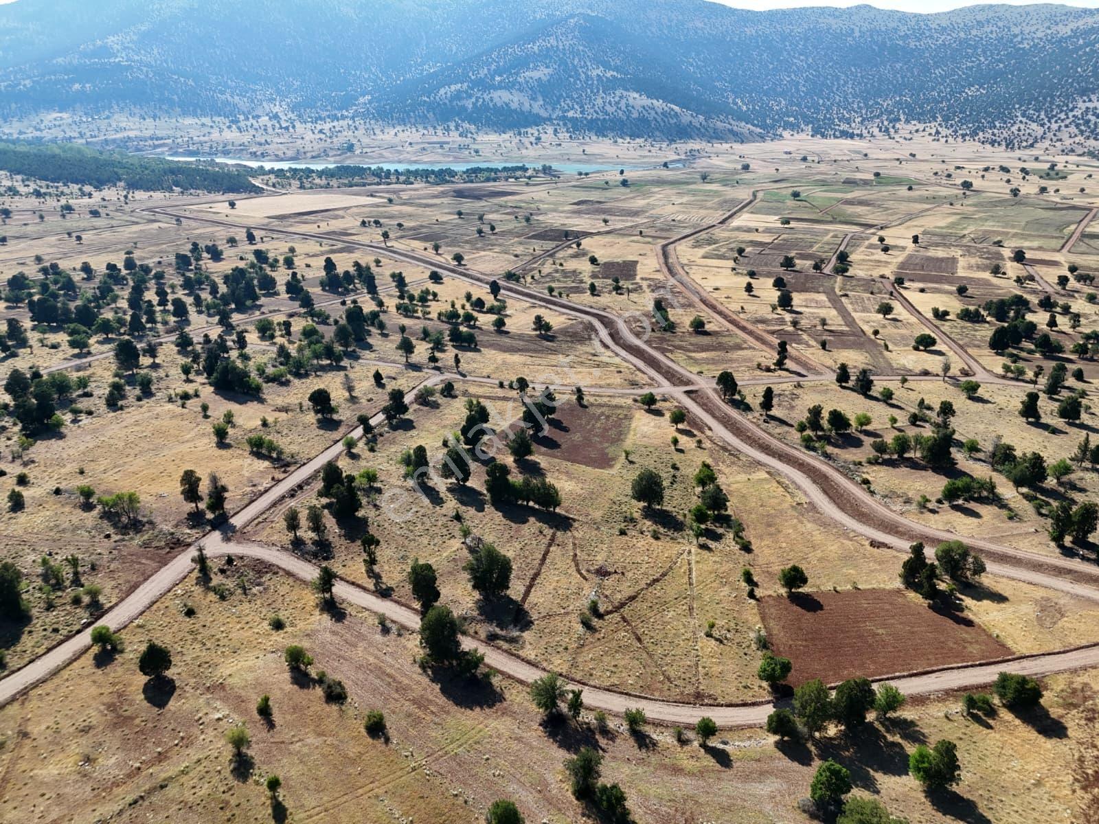 Loby Fortisten Tavas Aydoğdu Yoran Yayla'da Satlık 1000 M2 Tarla - Görsel 11