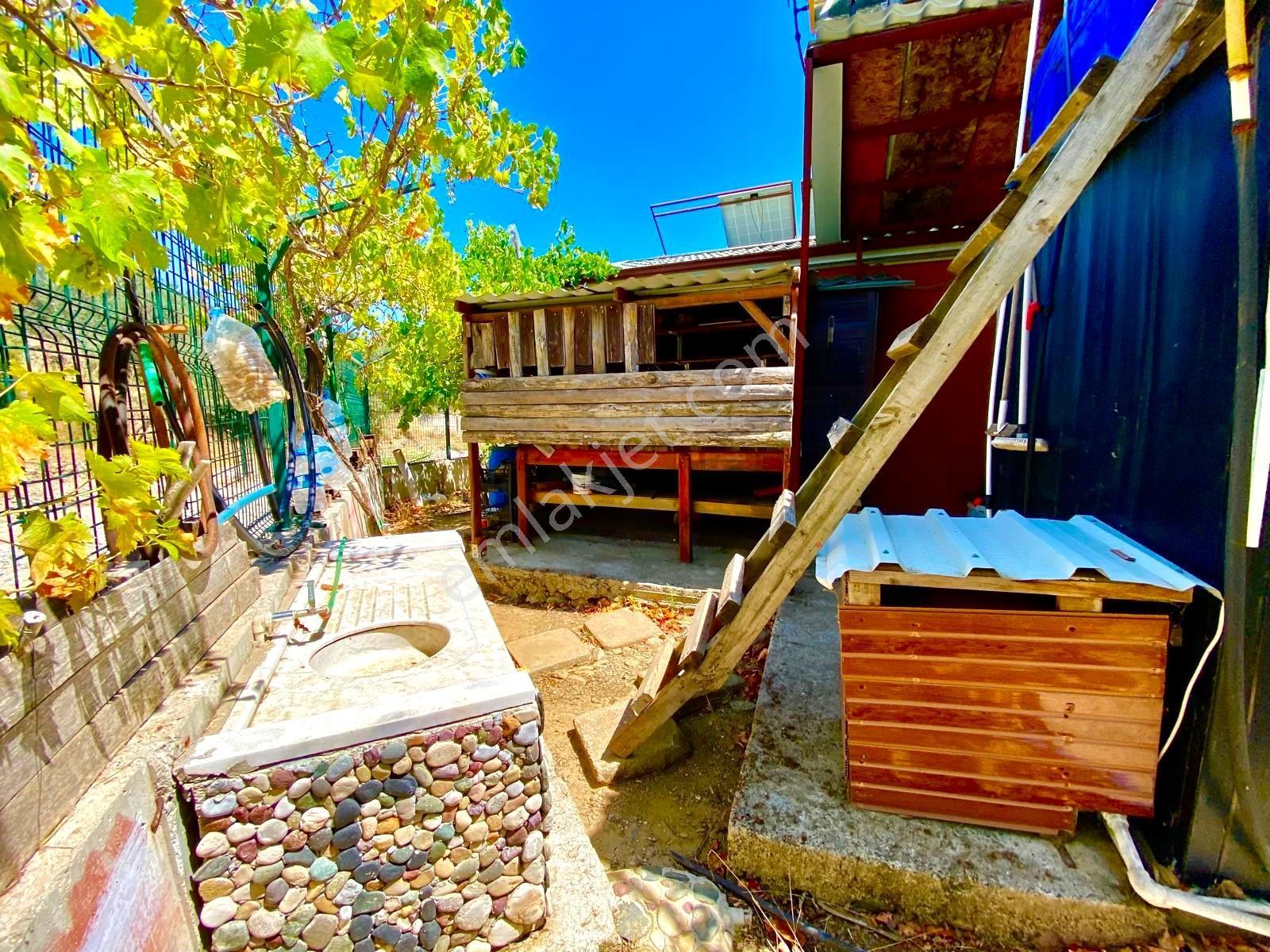 Gümüş'den Güre'de Doğa İçinde 650 M2 Hobi Bahçesi 70m2 Ahşap Ev - Görsel 8