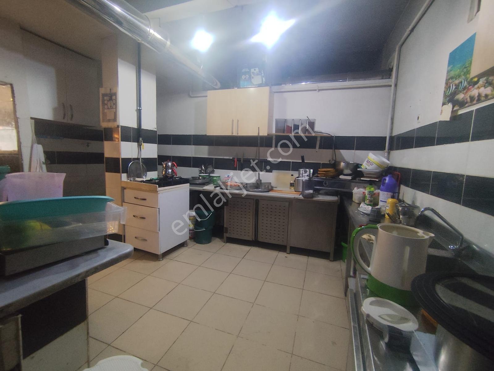 Müşterisi Bol Faal Halde Karafırın Doğalgazlı Pide Döner Salonu - Görsel 16