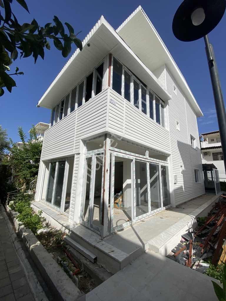 Didim Hisar Mahallesinde Satılık Ayrı Mutfak Villa - Görsel 33
