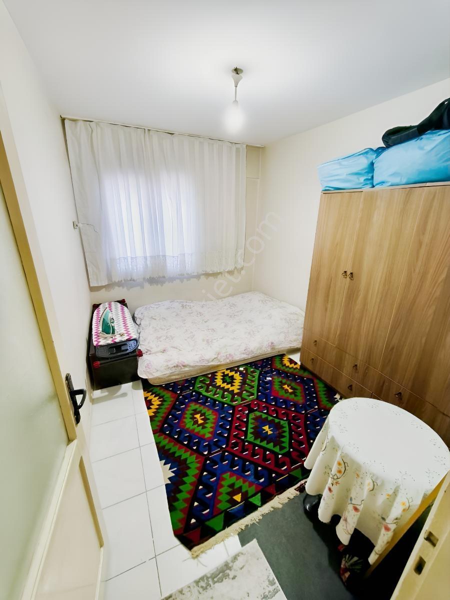 Yeşilyurt Reis Mahallesinde 3+1 Arakat Çift Cephe Otoparklı - Görsel 7