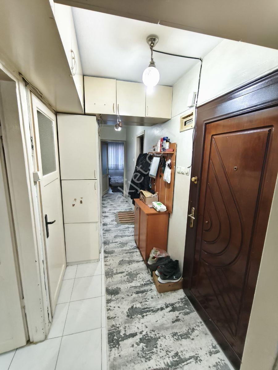 Yeşilyurt Reis Mahallesinde 3+1 Arakat Çift Cephe Otoparklı - Görsel 27