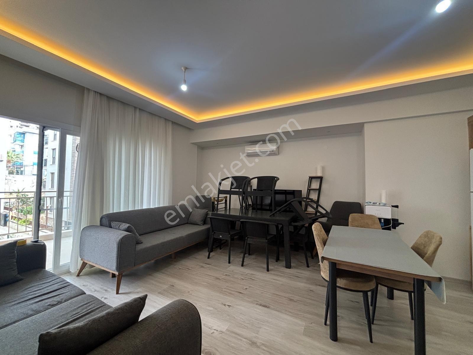 Kuşadası Değirmendere'de Satılık Nesa Delux Temiz Ve Bakımlı - Görsel 2