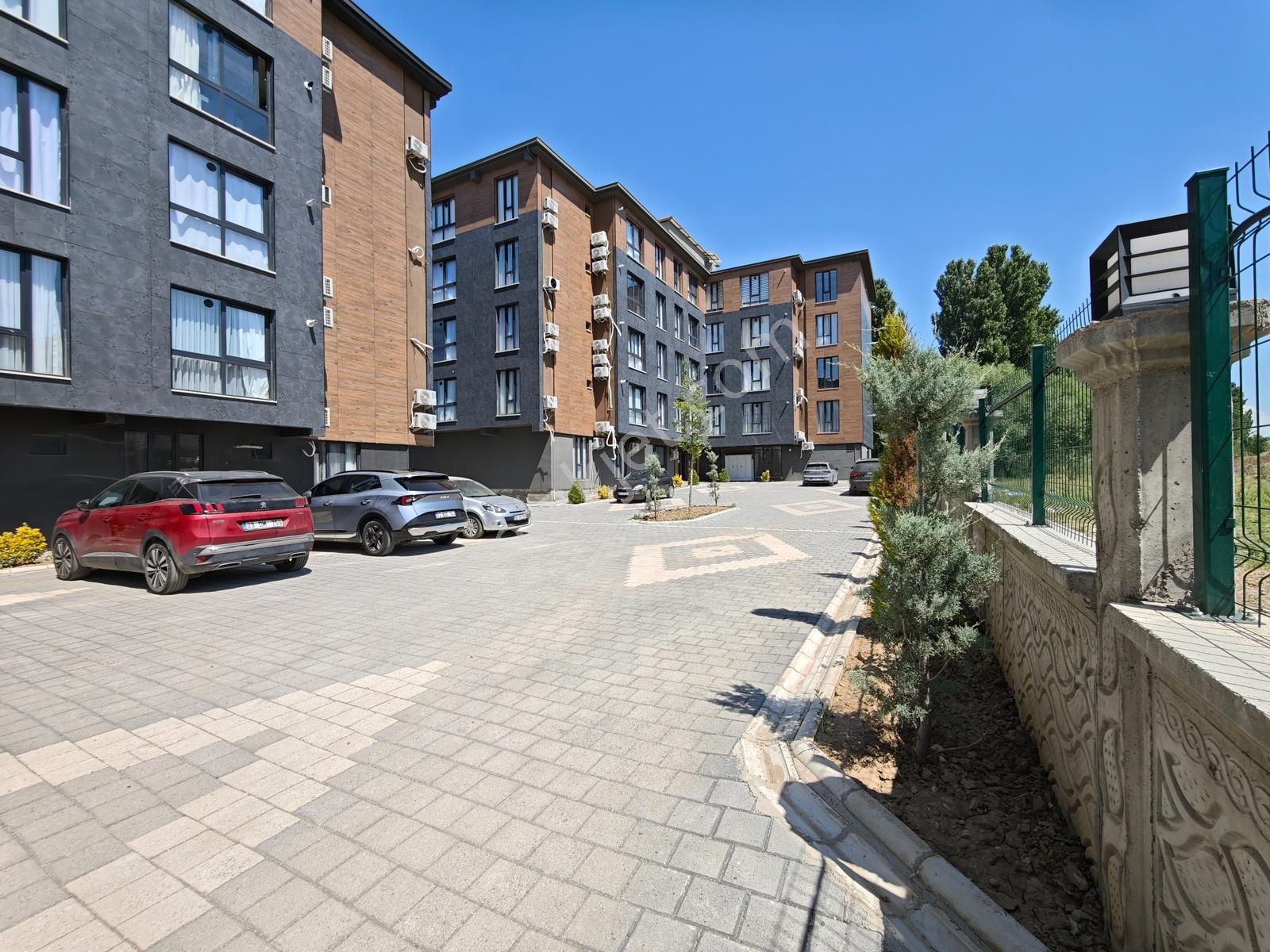 Evbul'dan Petrol City Yakınında Kiralık 1+1 Full Eşyalı Daire - Görsel 6