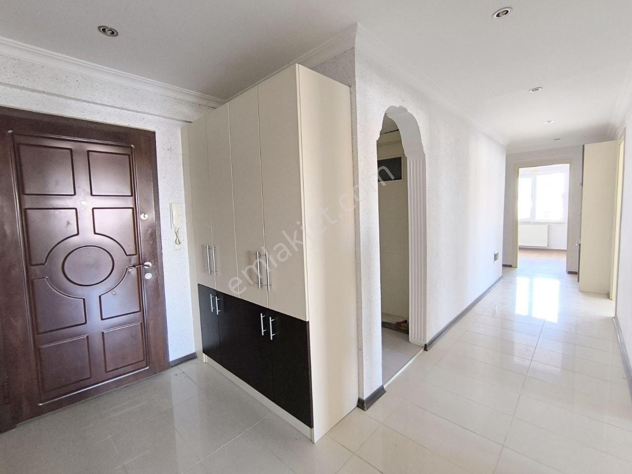 Lobby Fortisten Karahasanlıda Site İçinde 3+1 185m2 Daire - Görsel 13