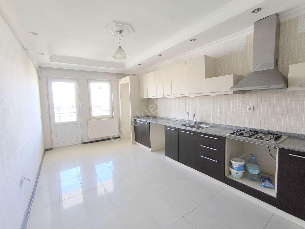 Lobby Fortisten Karahasanlıda Site İçinde 3+1 185m2 Daire - Görsel 3