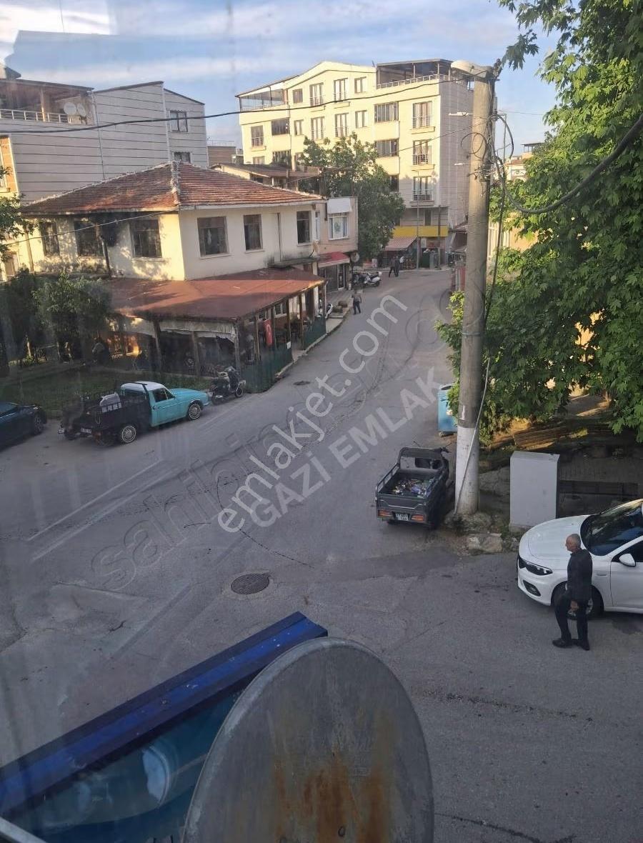 ""gazi Emlak""hastane Yakını 2+1 Köşe Arakat 95 M Dükkan Üstü - Görsel 16