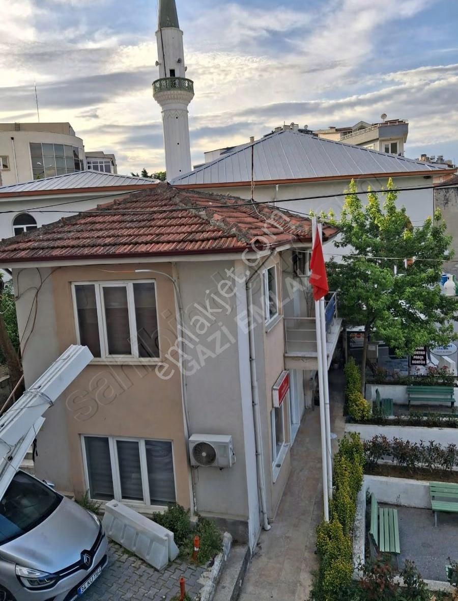 ""gazi Emlak""hastane Yakını 2+1 Köşe Arakat 95 M Dükkan Üstü - Görsel 24