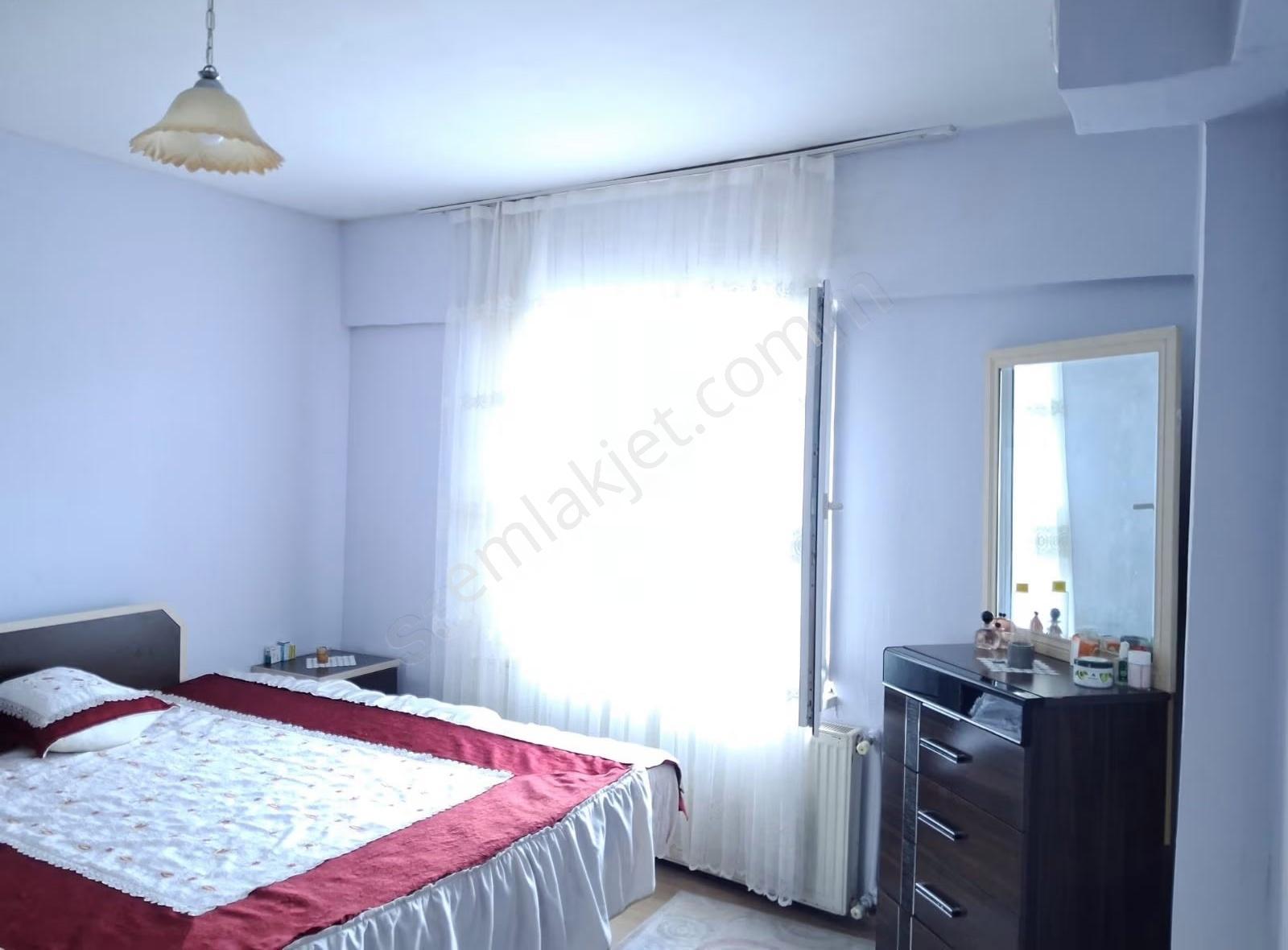 ""gazi Emlak""hastane Yakını 2+1 Köşe Arakat 95 M Dükkan Üstü - Görsel 22