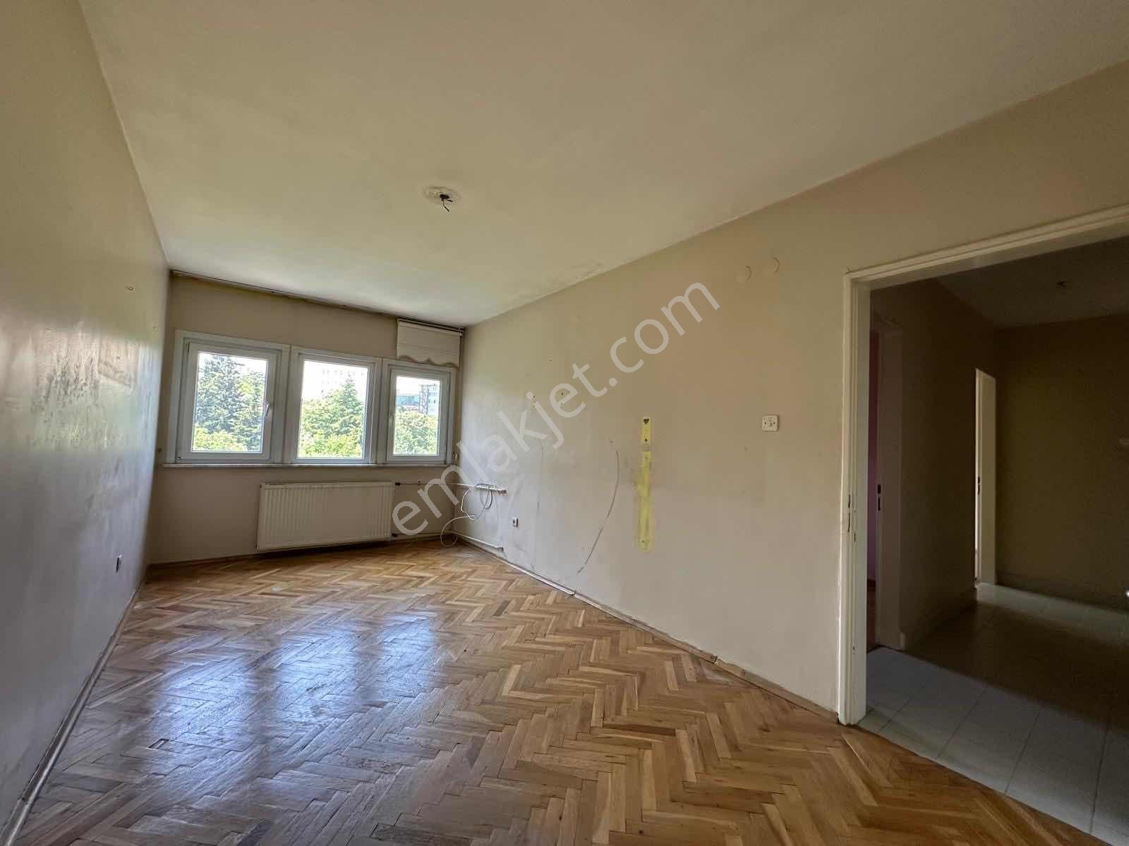 Üsküdar Ata 2 Sitesinde C Kapısına Çok Yakın Ferah 3+1 Daire - Görsel 12
