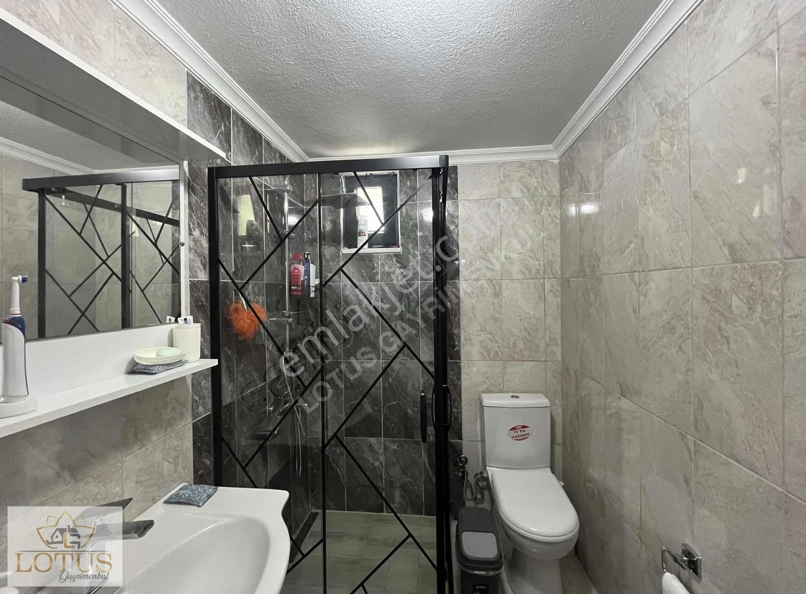 Kartepe Emekevlerde Merkezi Lokasyonda 2+1 120m2 Satılık Daire - Görsel 3