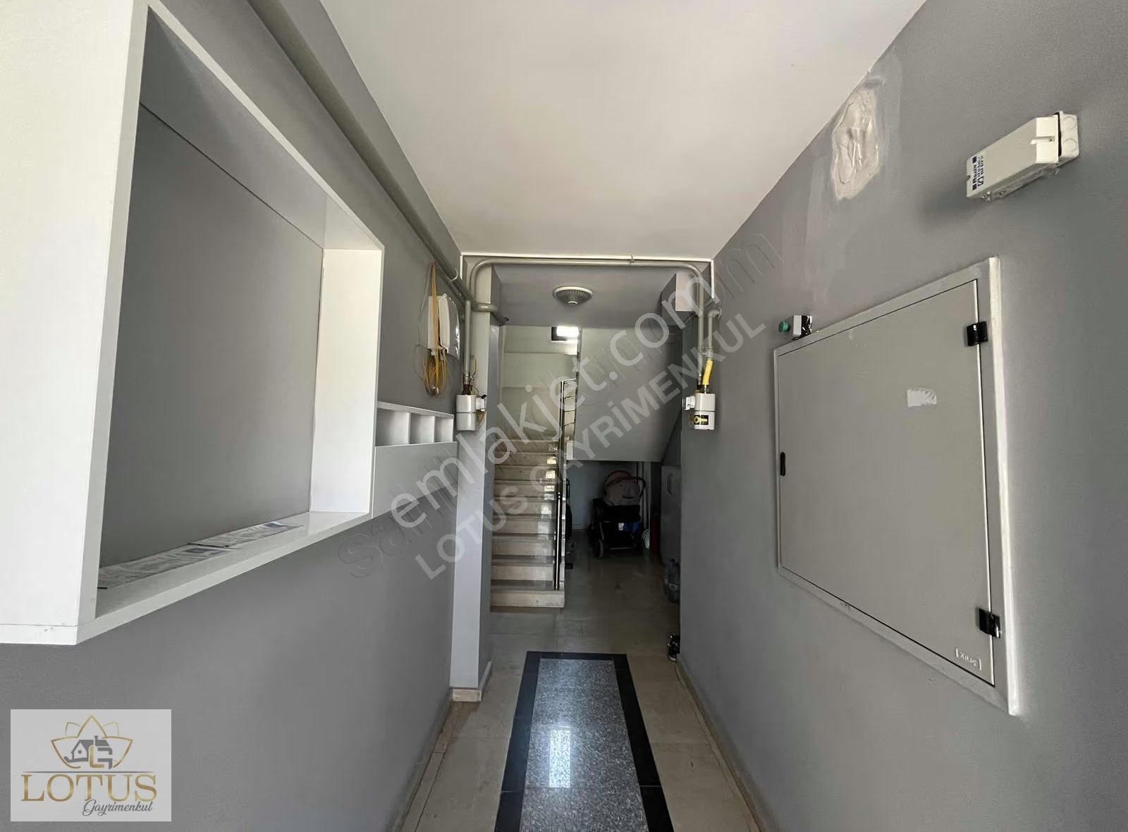 Kartepe Emekevlerde Merkezi Lokasyonda 2+1 120m2 Satılık Daire - Görsel 6