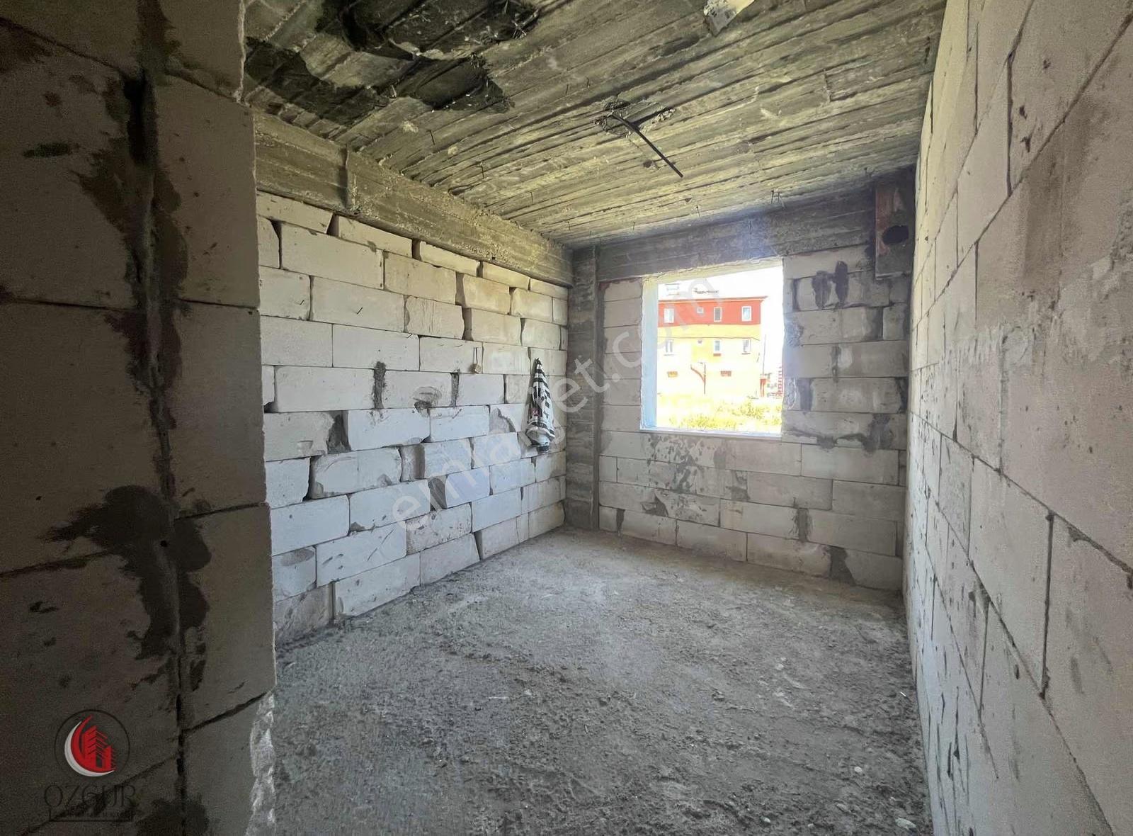 Özgür'den Yazıhan Merkezde 682 M² Arsalı Natamam Villa - Görsel 8