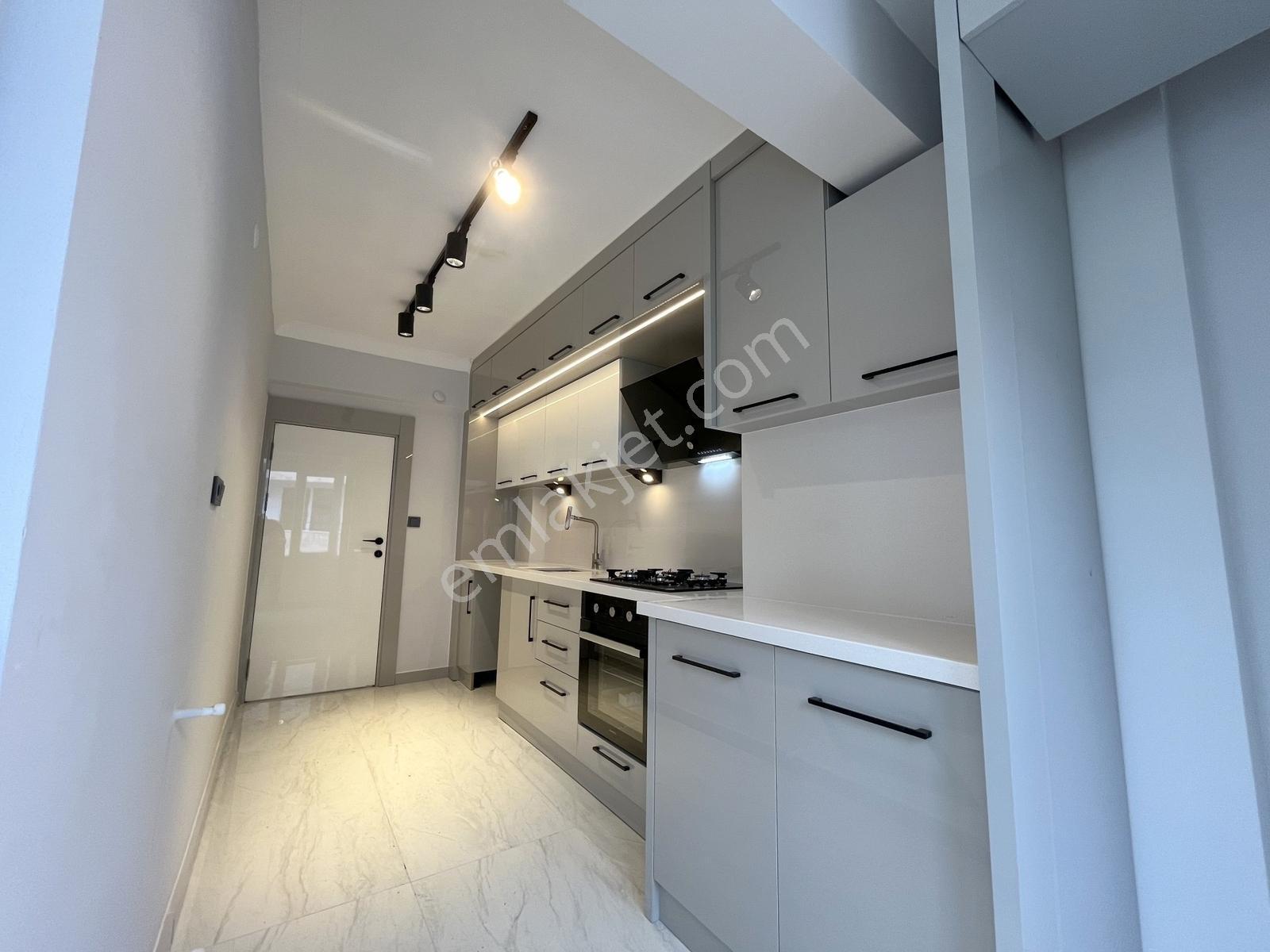 ▀güç'ten İkizçay'da Ultra Lüx Yenilenmiş Denize Yakın 2+1 Daire▀ - Görsel 32
