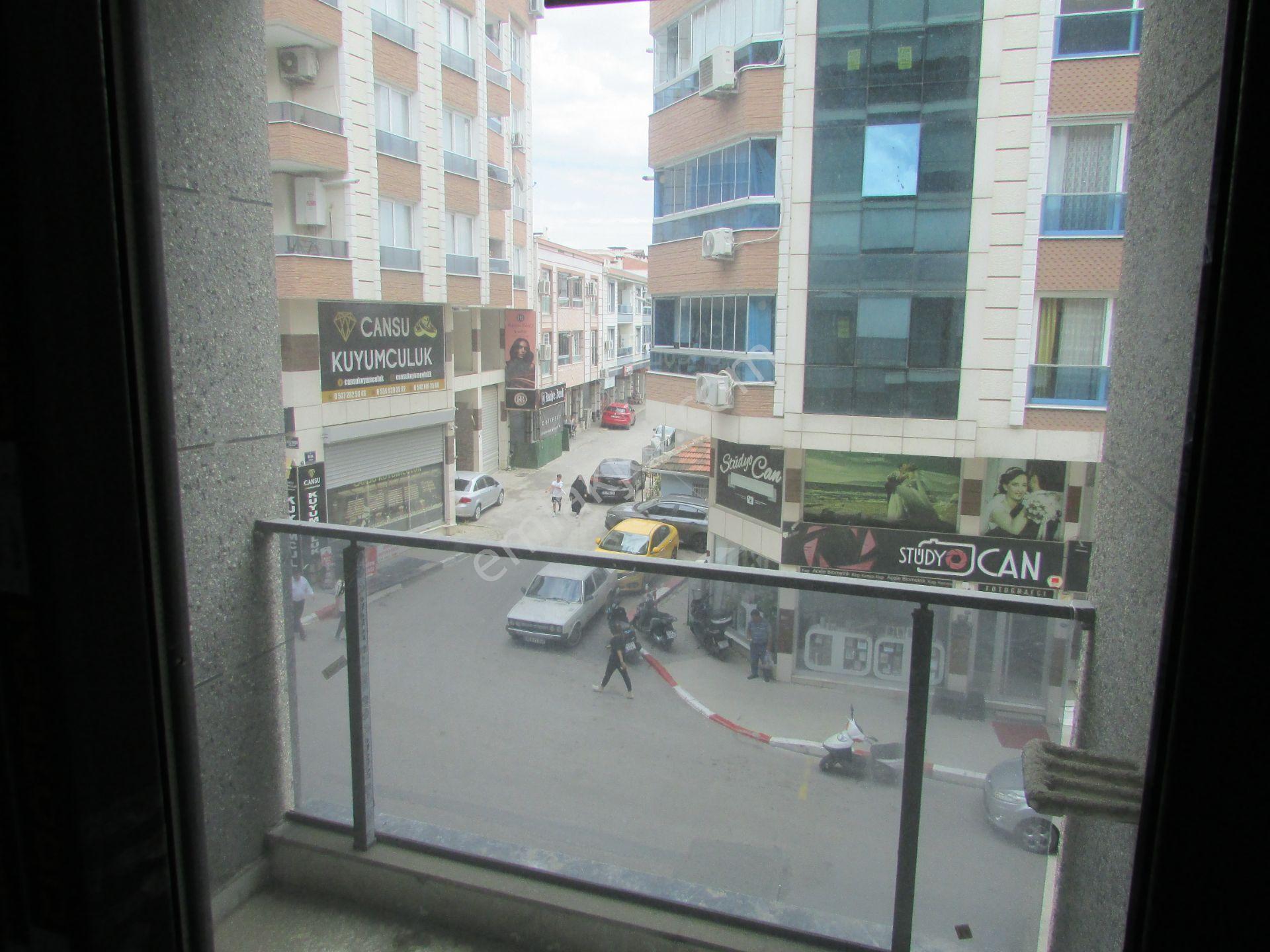 Torbalı Ayrancılarda Barışmanço Caddesi Üzerinde Sıfır Bina Ön Cephe 1+1 Satılık Daire - Görsel 11