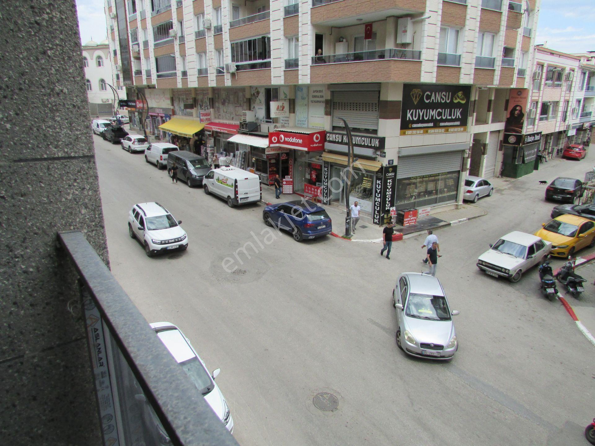 Torbalı Ayrancılarda Barışmanço Caddesi Üzerinde Sıfır Bina Ön Cephe 1+1 Satılık Daire - Görsel 20