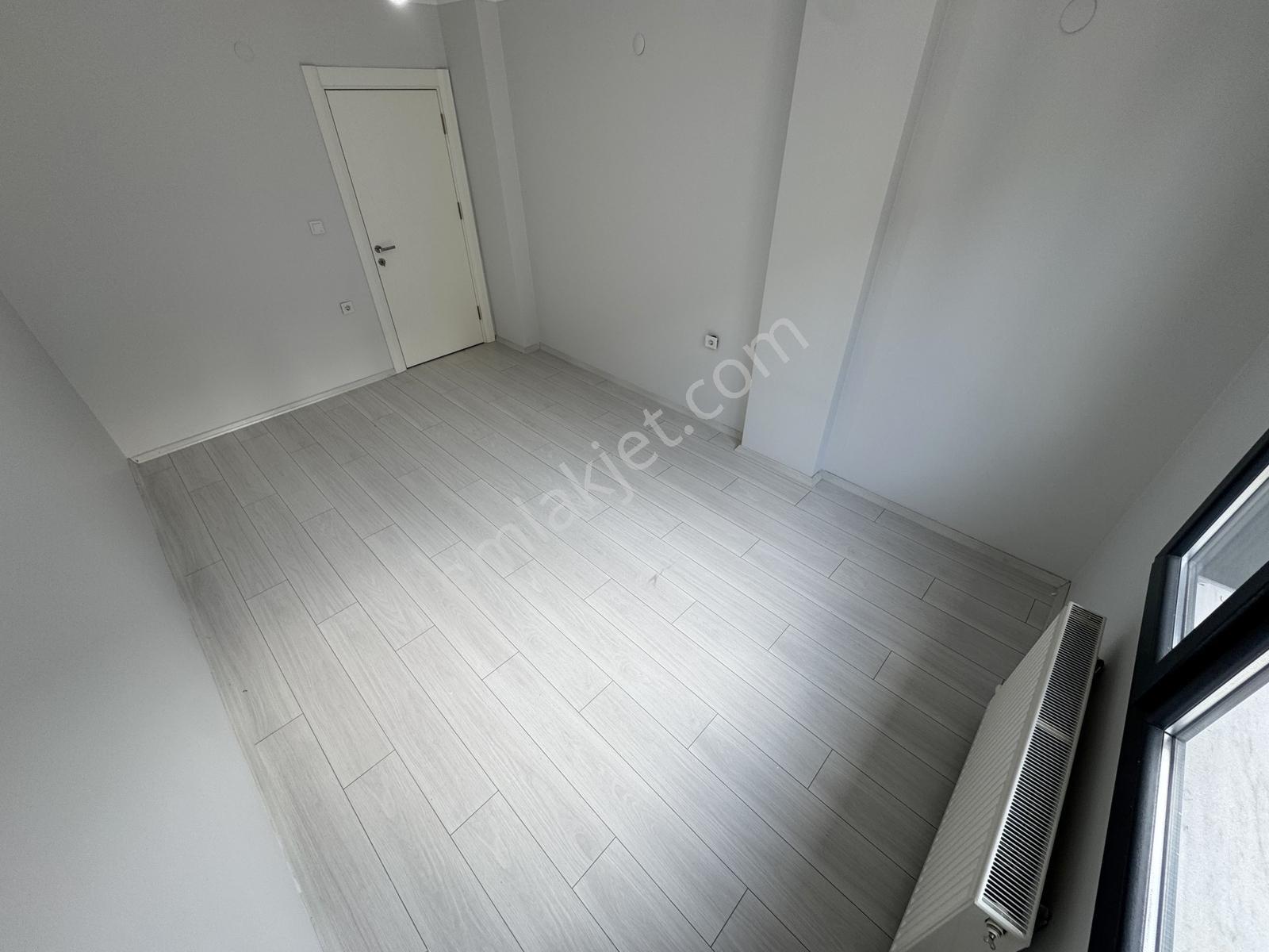 ▀güç'ten İkizçayda Yüzme Havuzlu & Otoparklı Ultra Lüx 3+1 Daire - Görsel 4