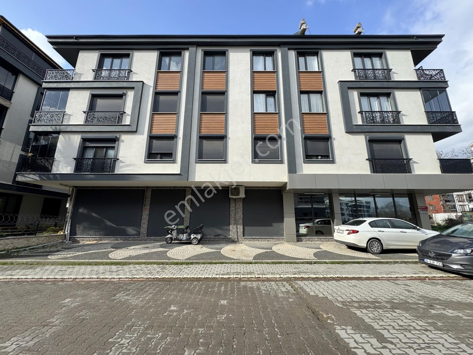 ▀güç'ten İkizçayda Yüzme Havuzlu & Otoparklı Ultra Lüx 3+1 Daire - Görsel 20