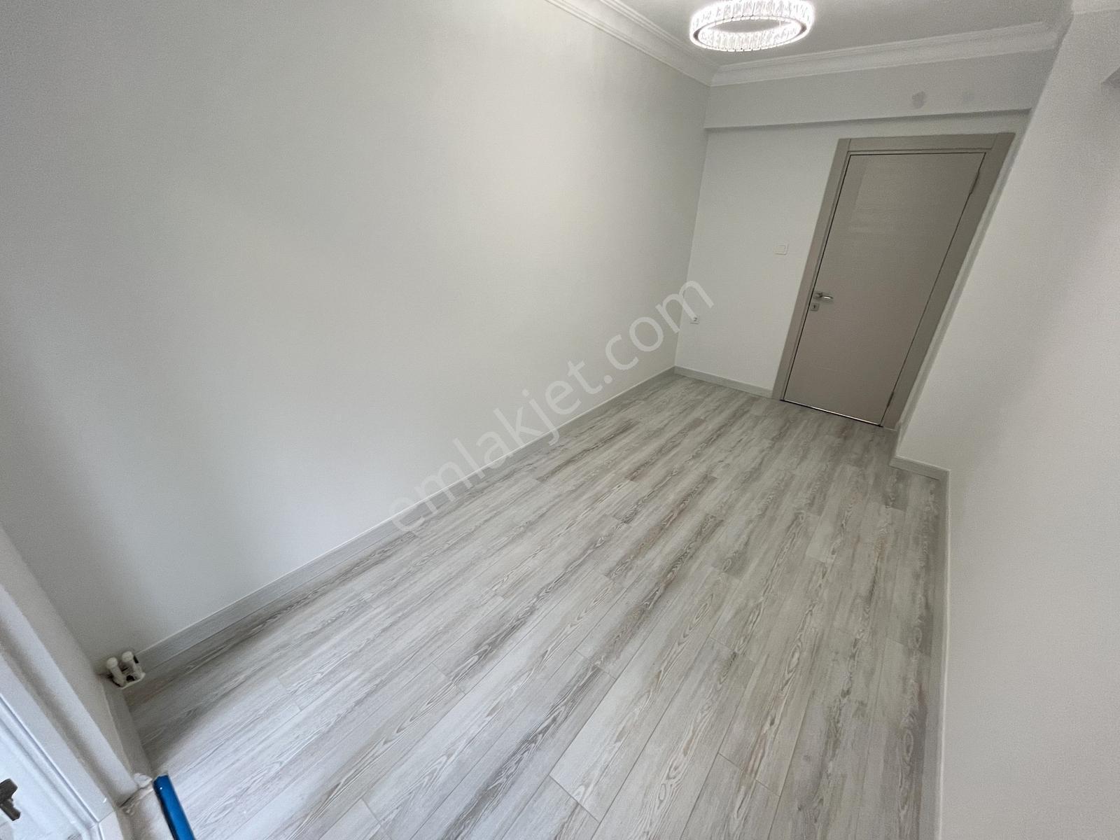 ▀güç'ten İkizçayda Ayrı Mutfak Ultra Lüx Tasarım Geniş 3+1 Daire - Görsel 30