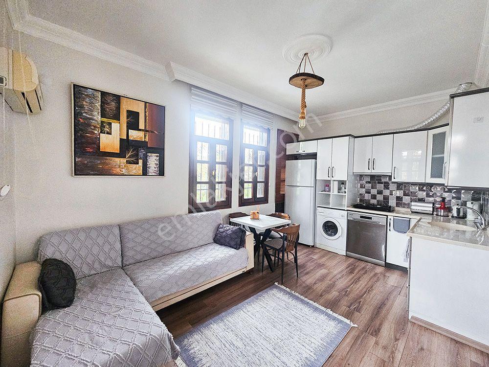 Goldhouse Dan Satılık Foça Da Kendine Has Dokusu Olan 2+1 - Görsel 7