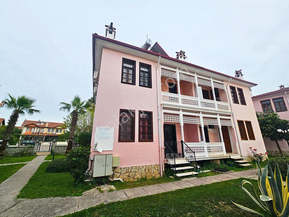 Goldhouse Dan Satılık Foça Da Kendine Has Dokusu Olan 2+1 - Görsel 2