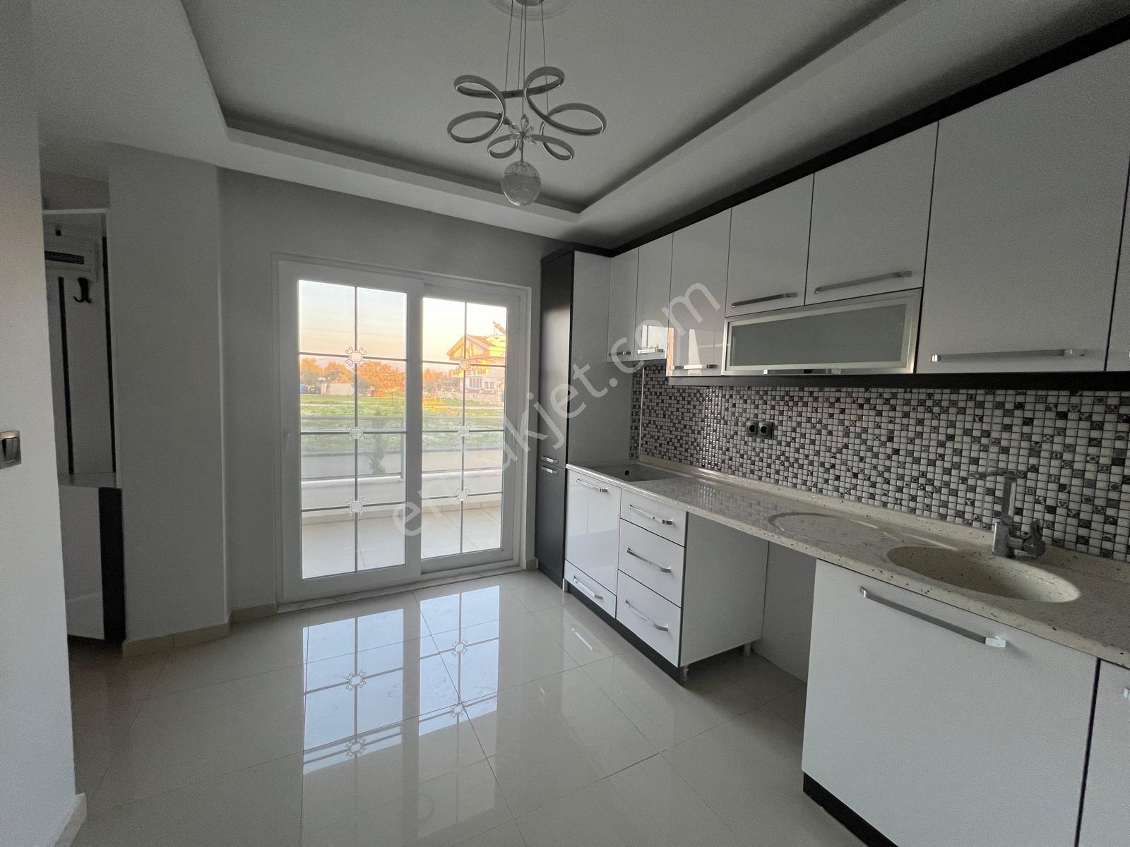 Didim Yeşilkent'te Satılık 4+1 Ayrı Mutfaklı Fırsat Villa - Görsel 21