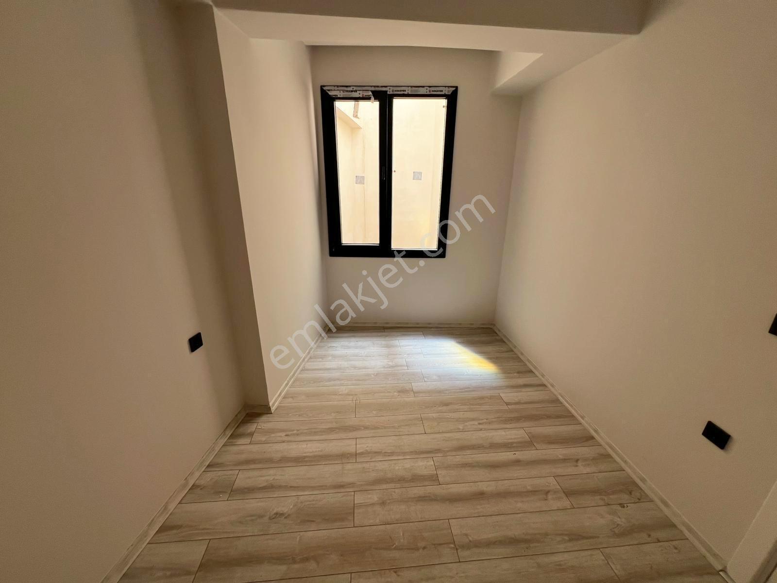 ▀güçten Kadıköyde Devasa Teraslı Ebeveynli Sıfır Bina 4+1 Dublex - Görsel 14