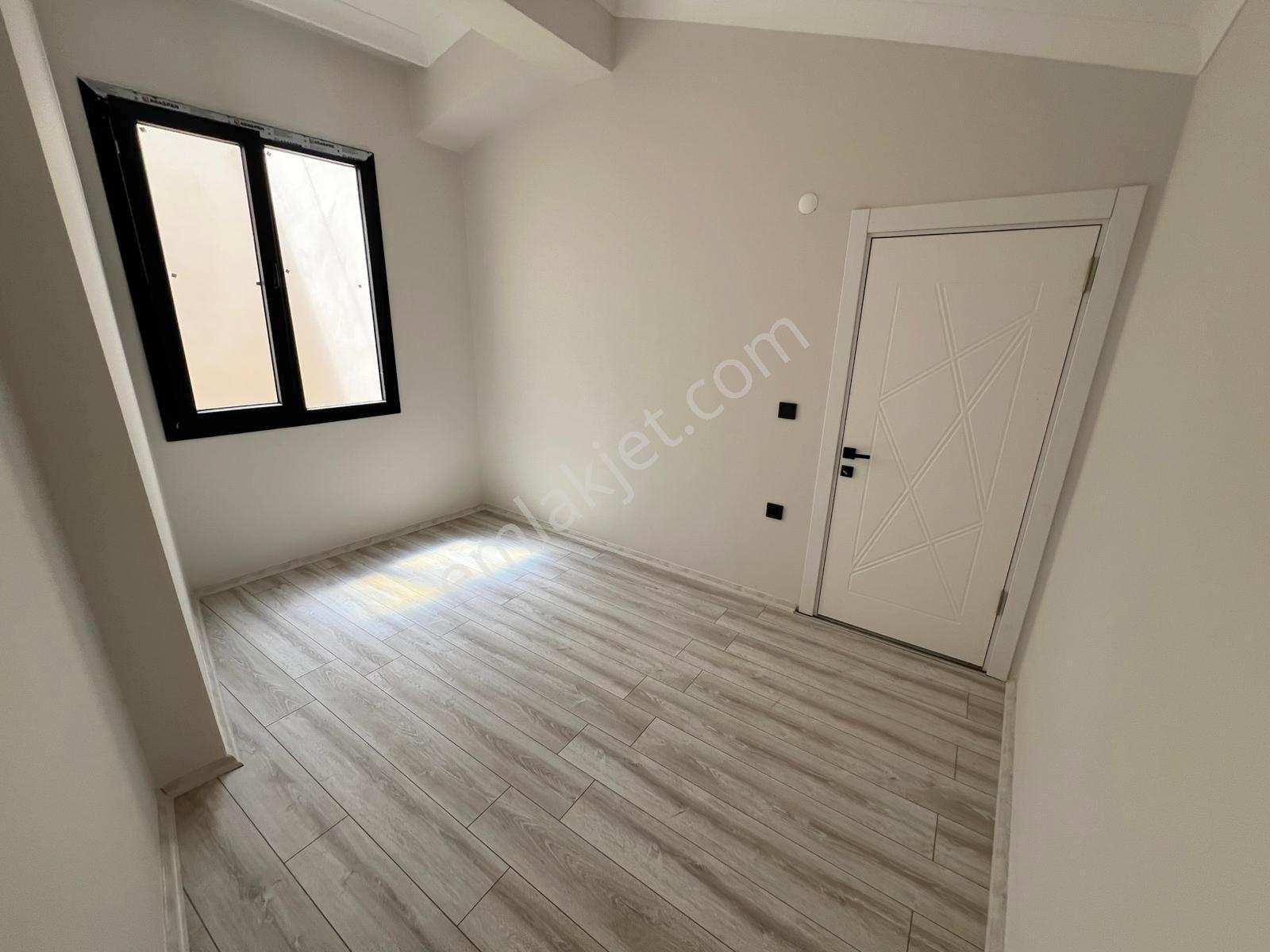 ▀güçten Kadıköyde Devasa Teraslı Ebeveynli Sıfır Bina 4+1 Dublex - Görsel 19