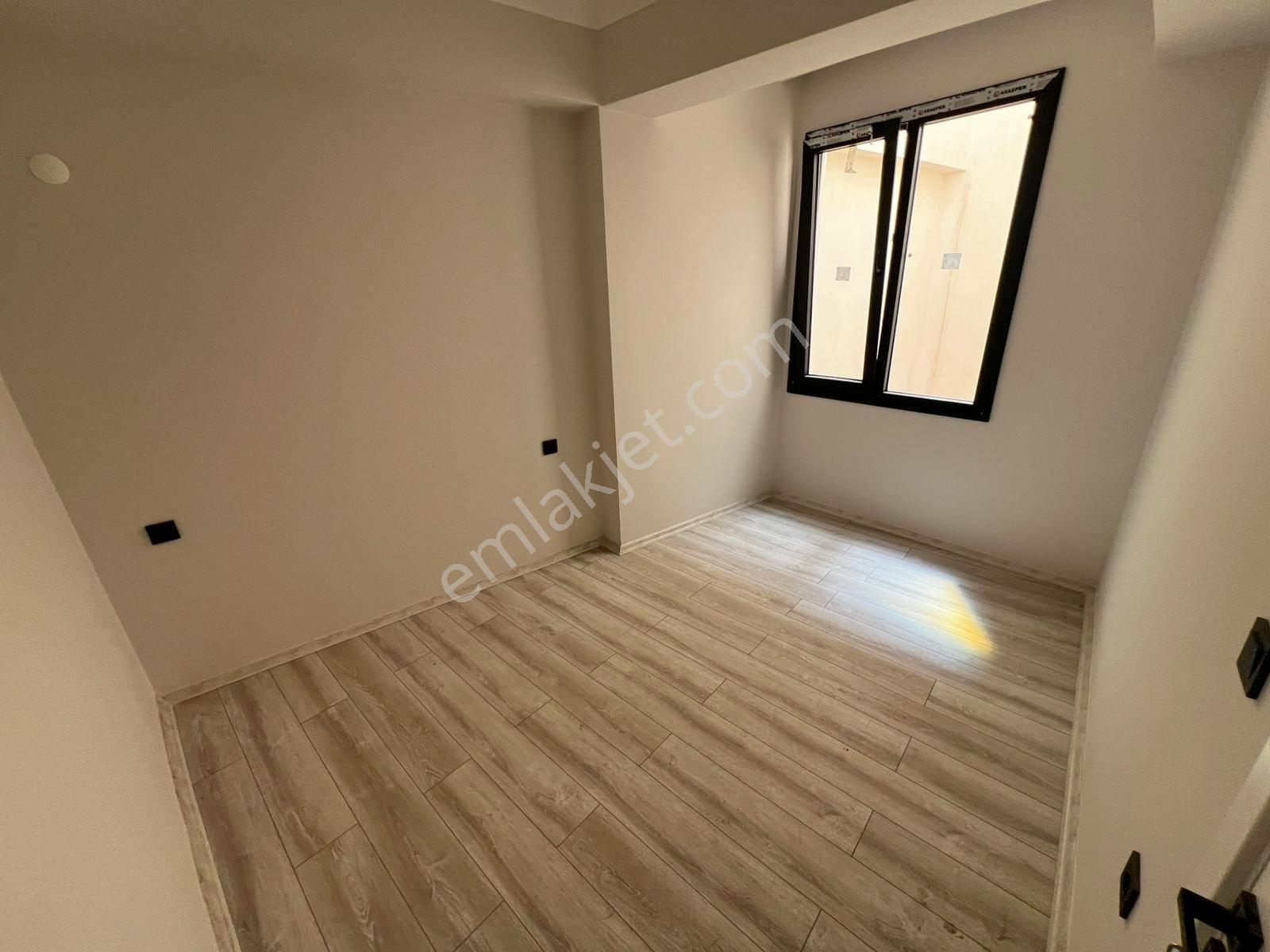 ▀güçten Kadıköyde Devasa Teraslı Ebeveynli Sıfır Bina 4+1 Dublex - Görsel 16